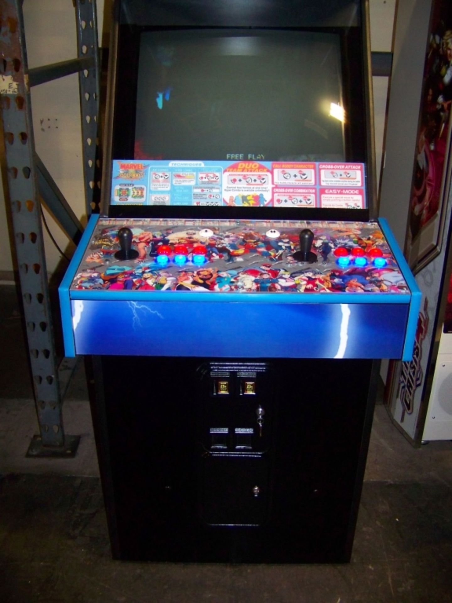 MARVEL VS. CAPCOM UPRIGHT FIGHTER ARCADE GAME - Image 5 of 8