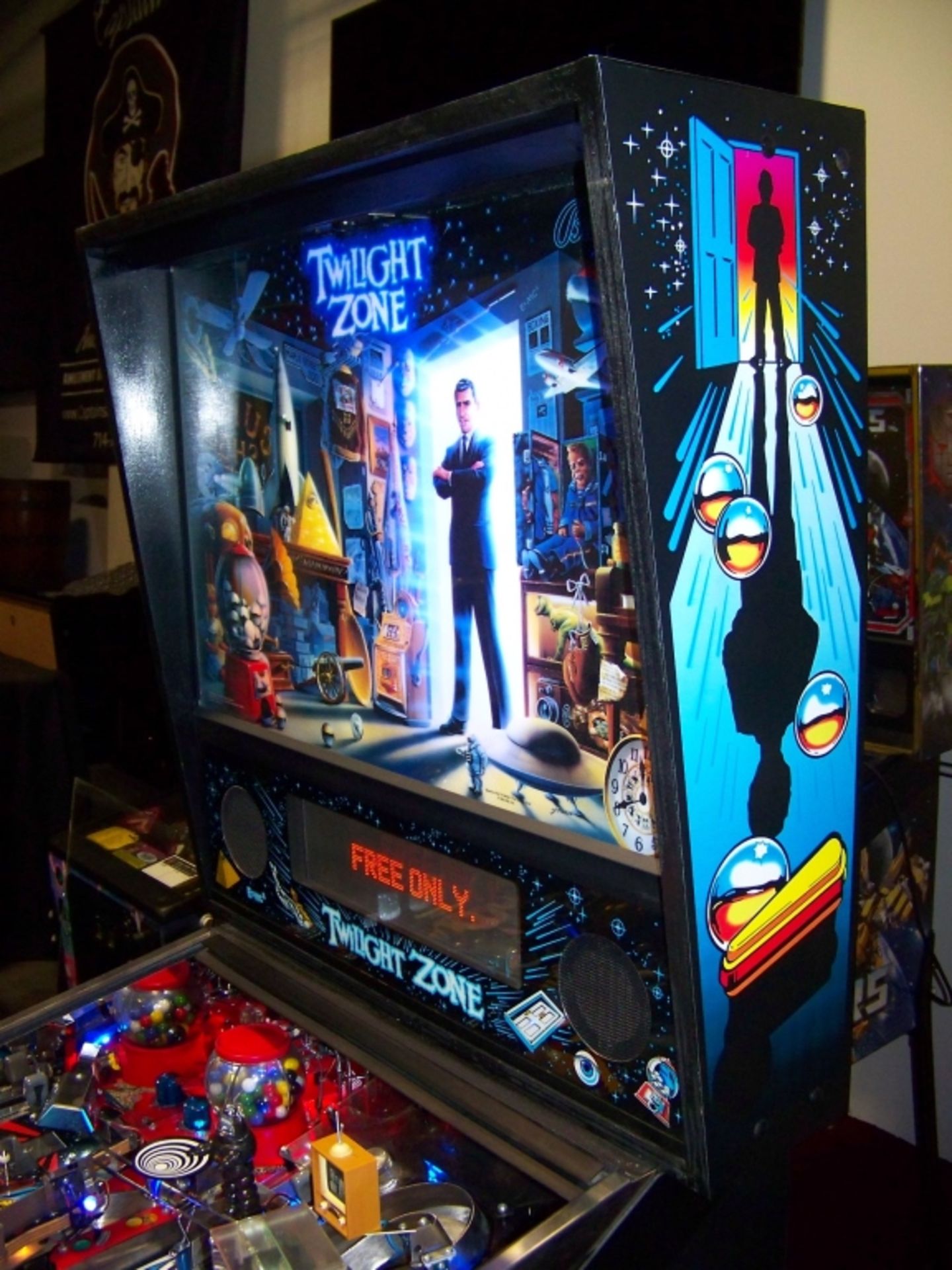 TWILIGHT ZONE PINBALL MACHINE BALLY L@@K!!! - Image 5 of 24