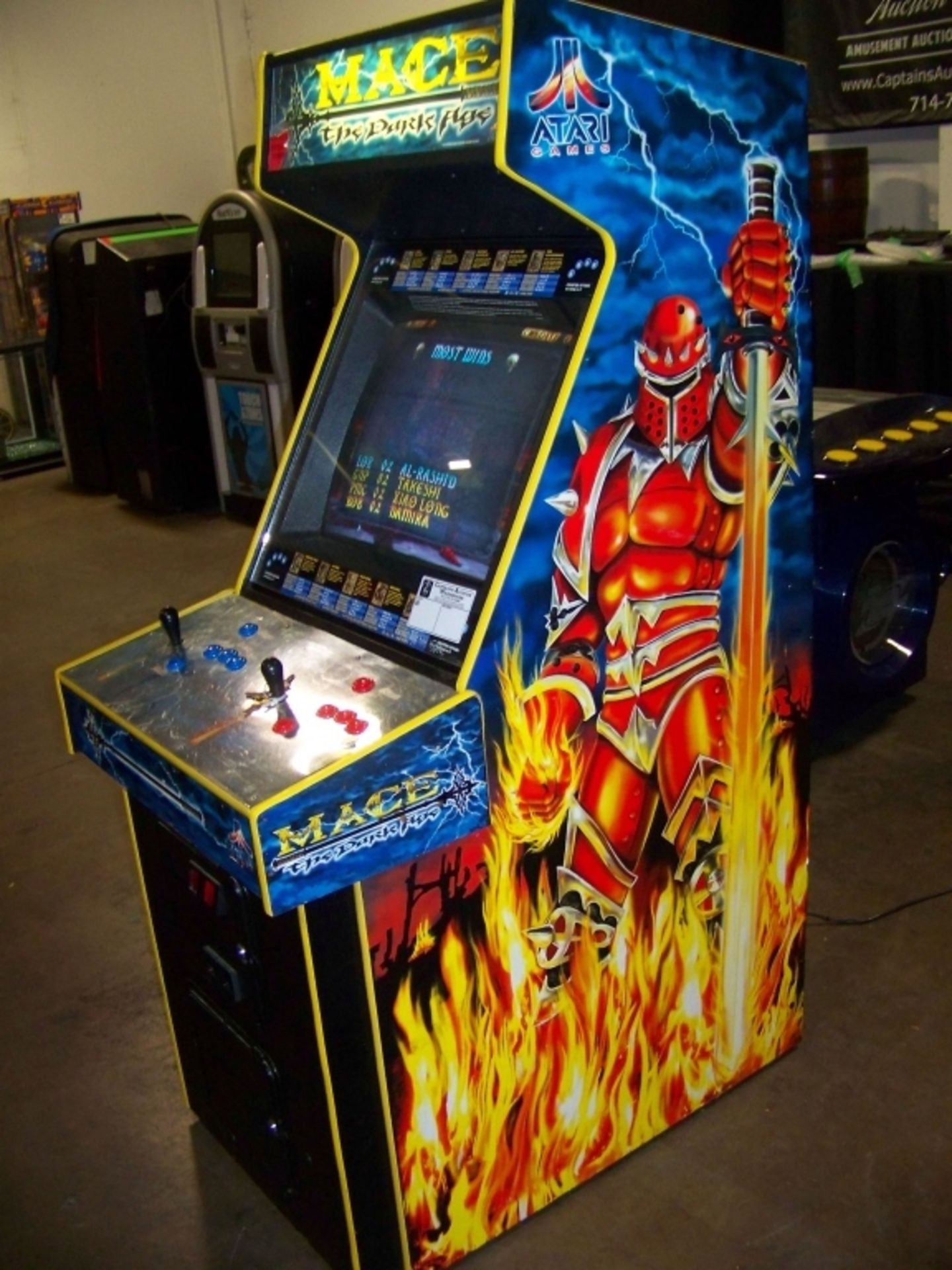 MACE THE DARK AGE DEDICATED MIDWAY ARCADE GAME - Image 2 of 12