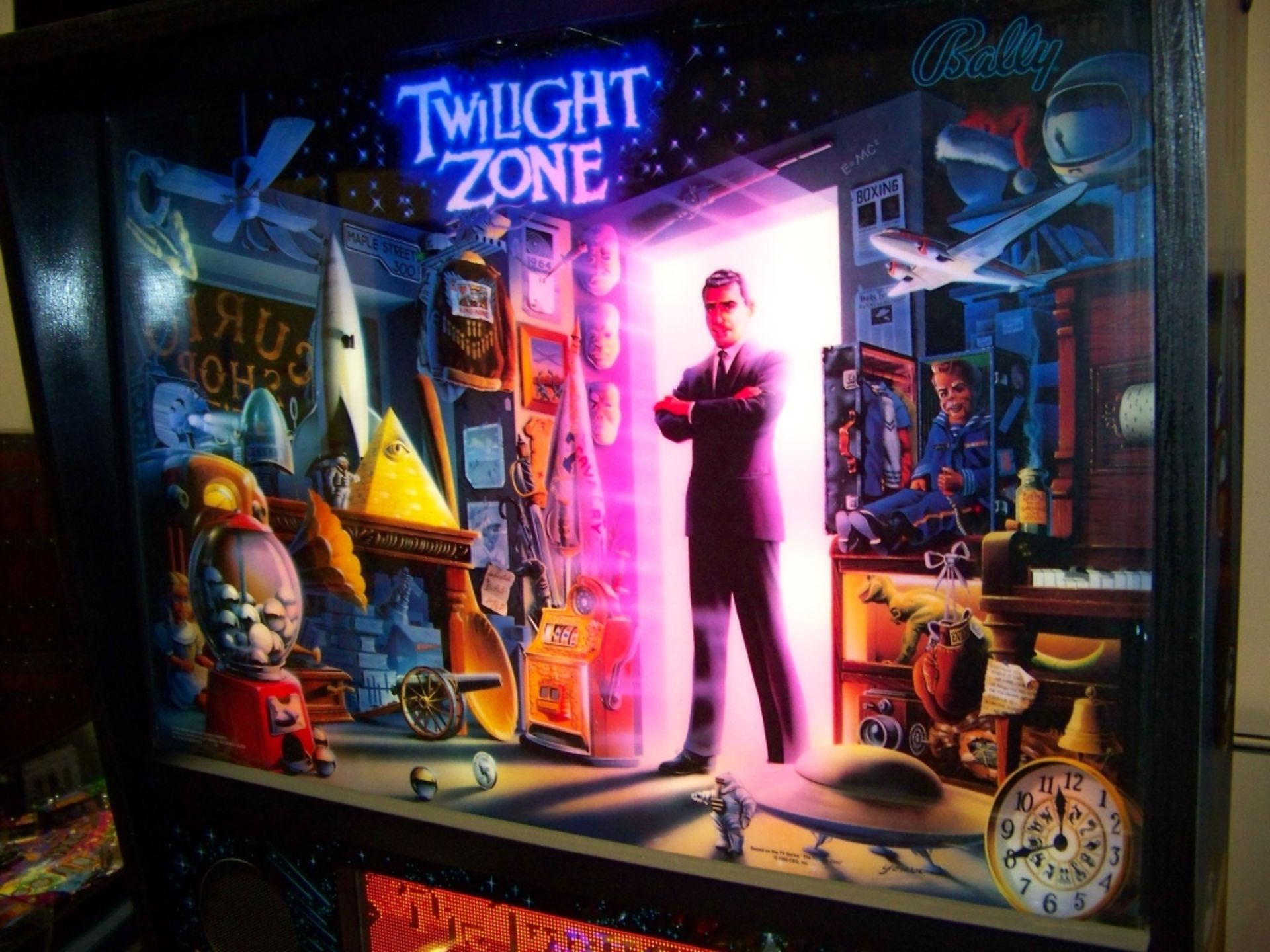 TWILIGHT ZONE PINBALL MACHINE BALLY L@@K!!! - Image 3 of 24