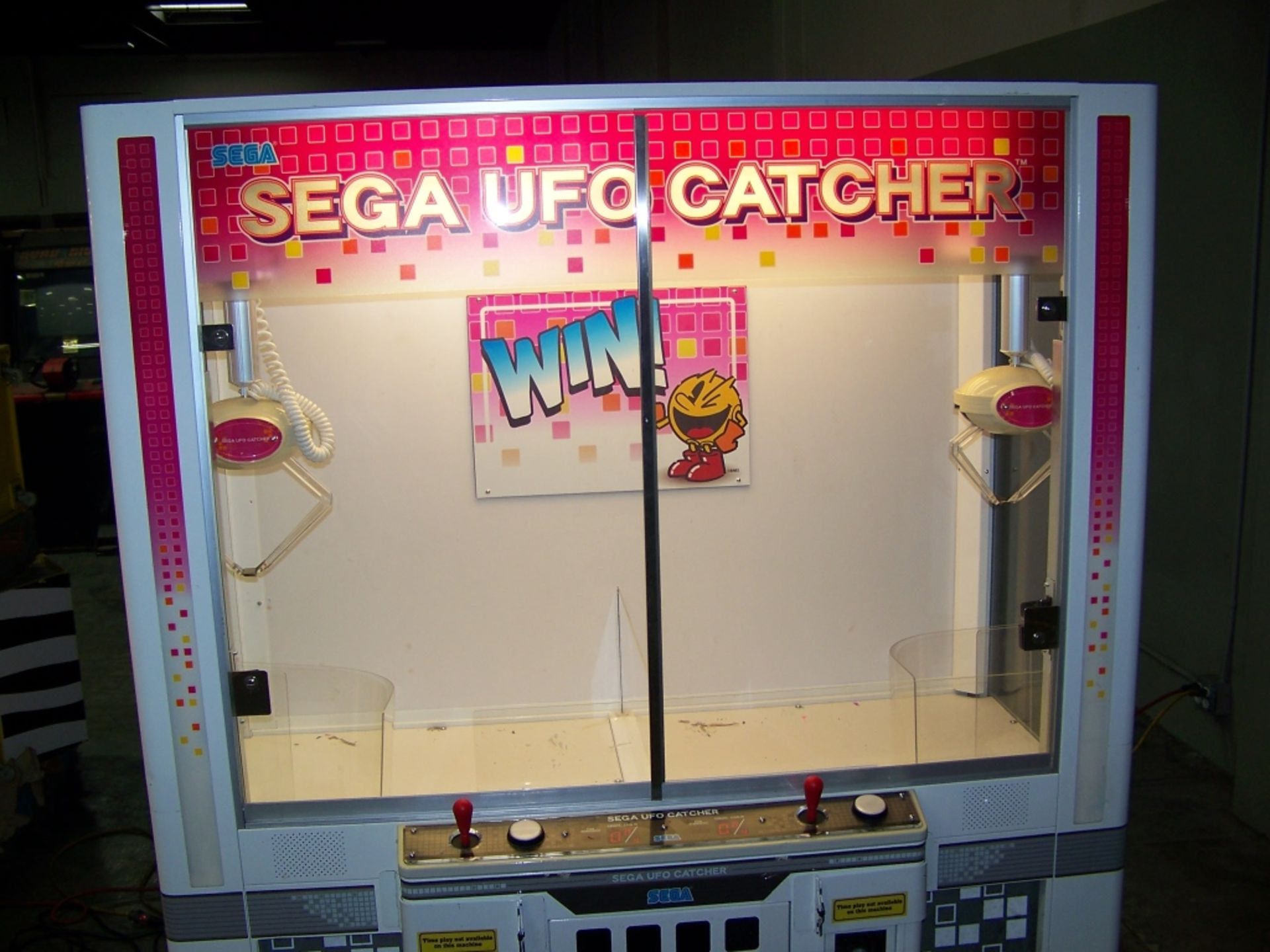 60"" SEGA UFO CATCHER PRIZE REDEMPTION GAME - Image 2 of 4