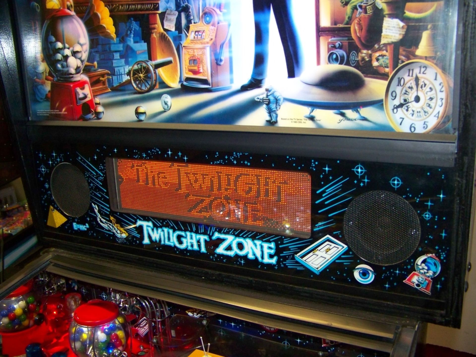 TWILIGHT ZONE PINBALL MACHINE BALLY L@@K!!! - Image 13 of 24