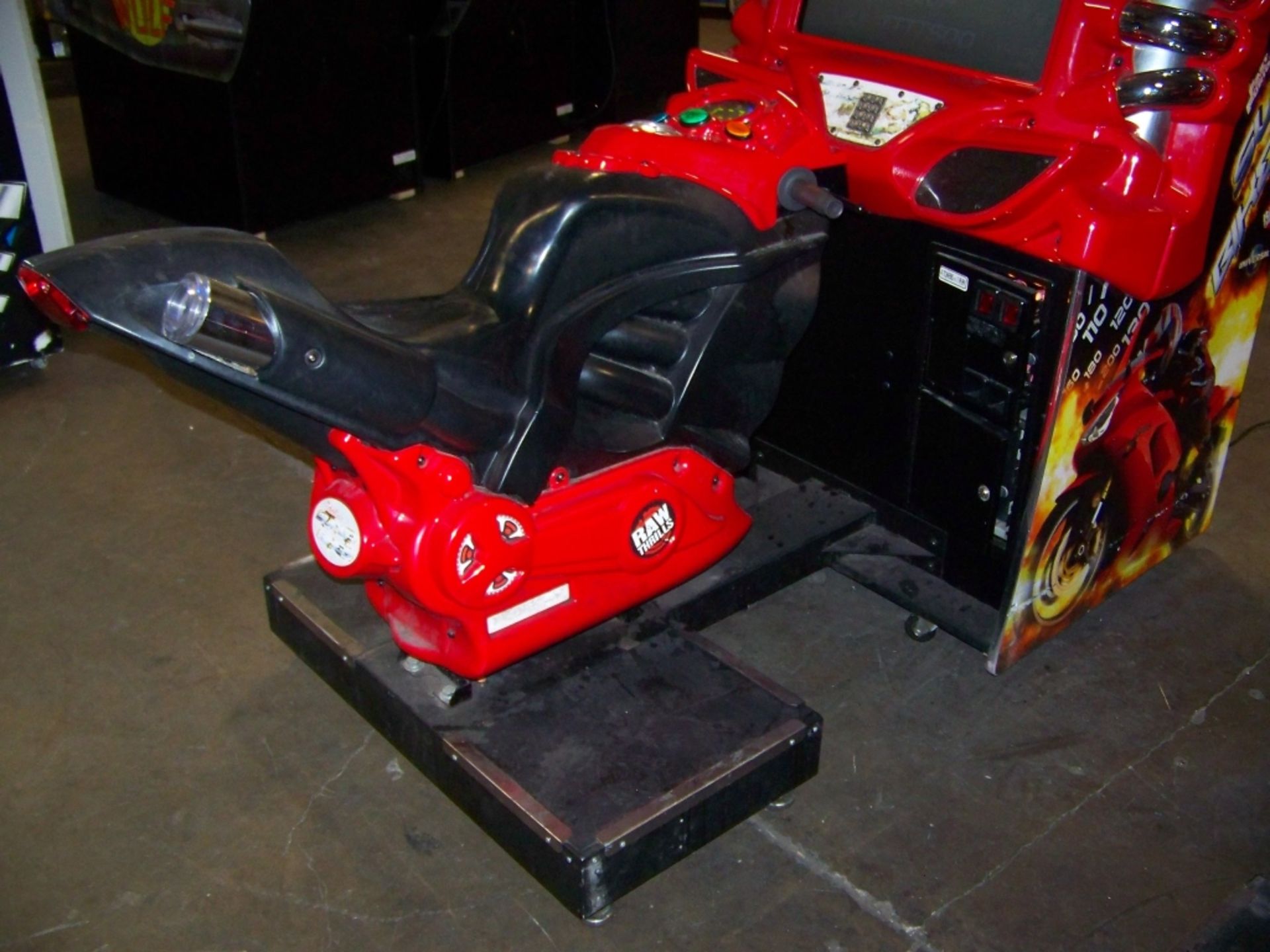 SUPER BIKES FAST & FURIOUS RACING ARCADE GAME - Image 7 of 7