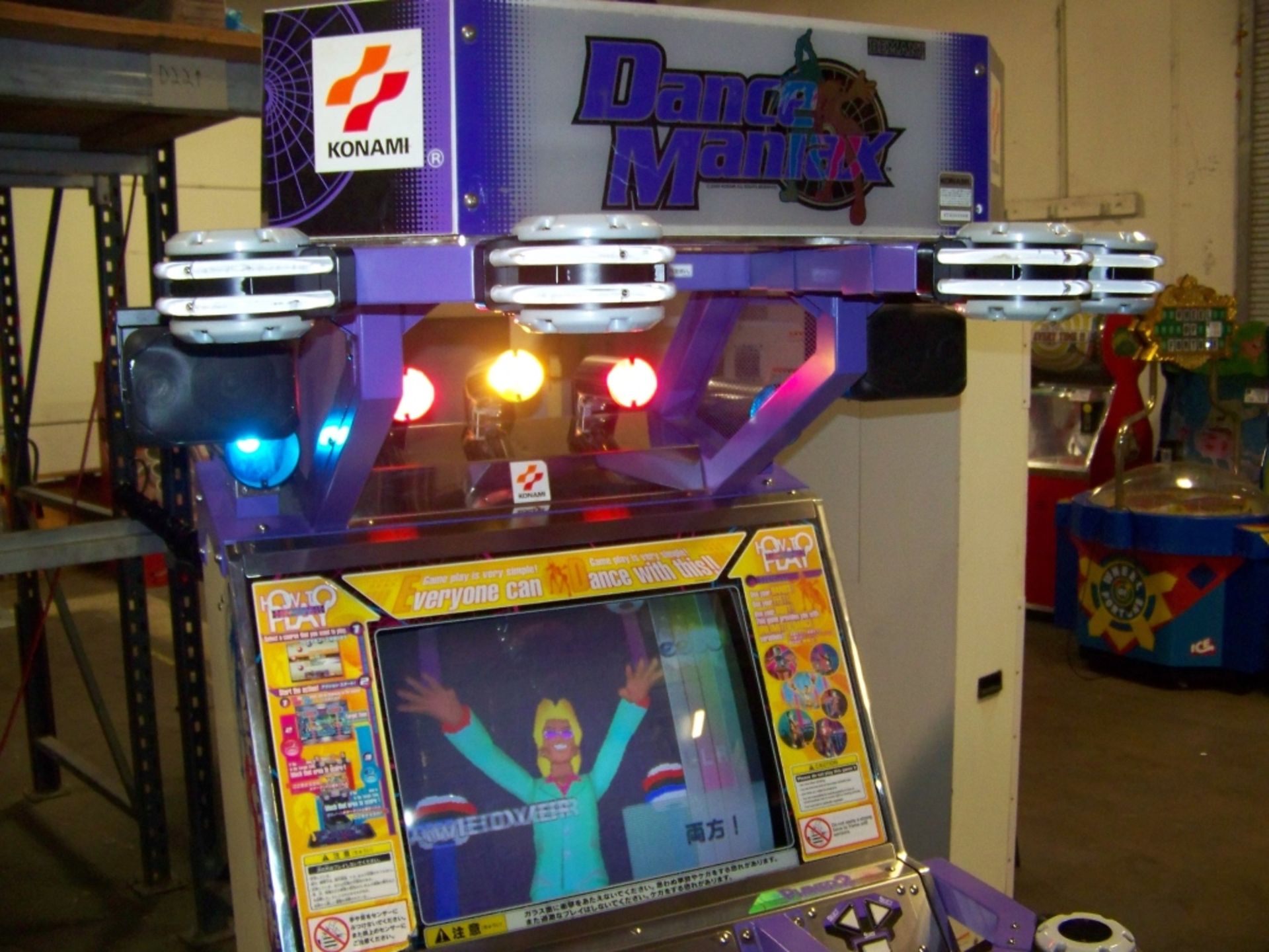 DANCE MANIAX MUSIC DANCE ARCADE GAME KONAMI - Image 7 of 11