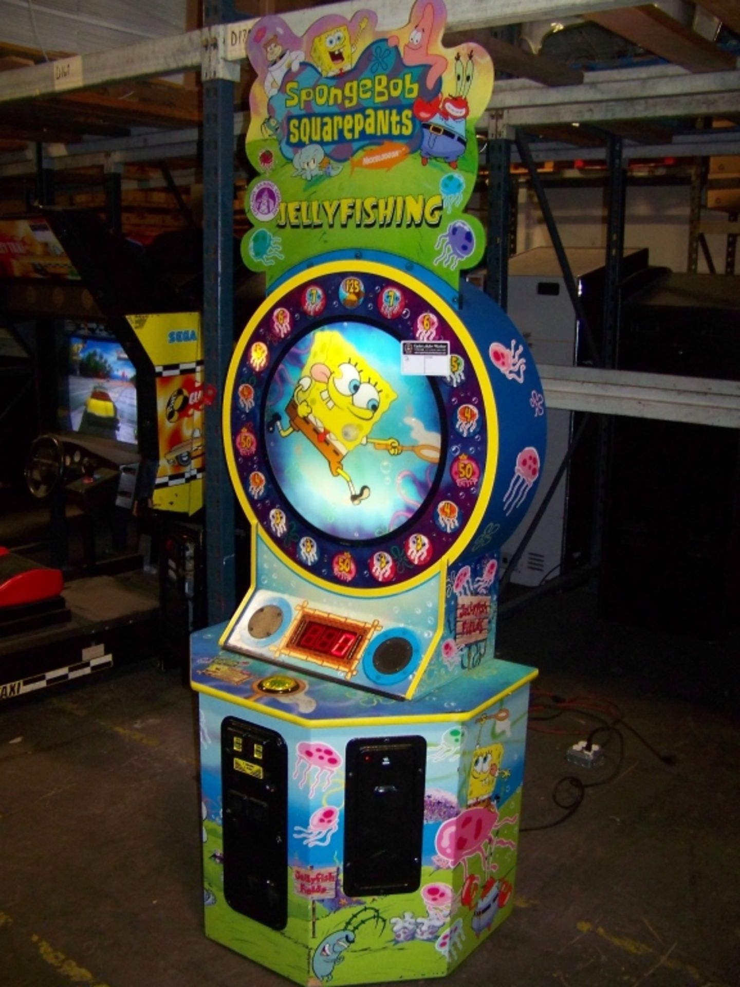 SPONGE BOB JELLY FISHING TICKET REDEMPTION GAME - Image 5 of 6