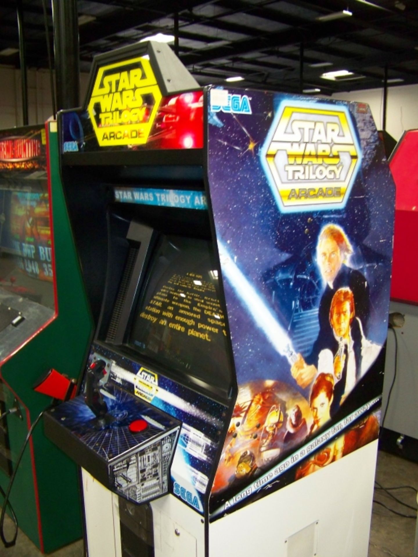 STAR WARS TRILOGY UPRIGHT ARCADE GAME SEGA - Image 4 of 4