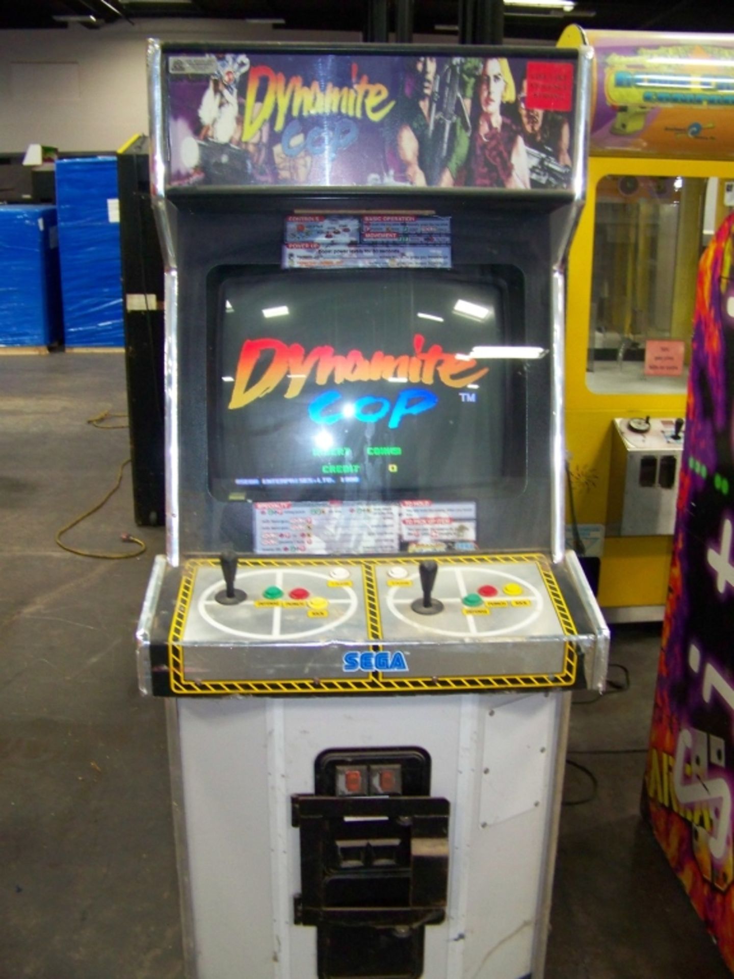 DYNAMITE COP ACTION FIGHTING ARCADE GAME - Image 4 of 4