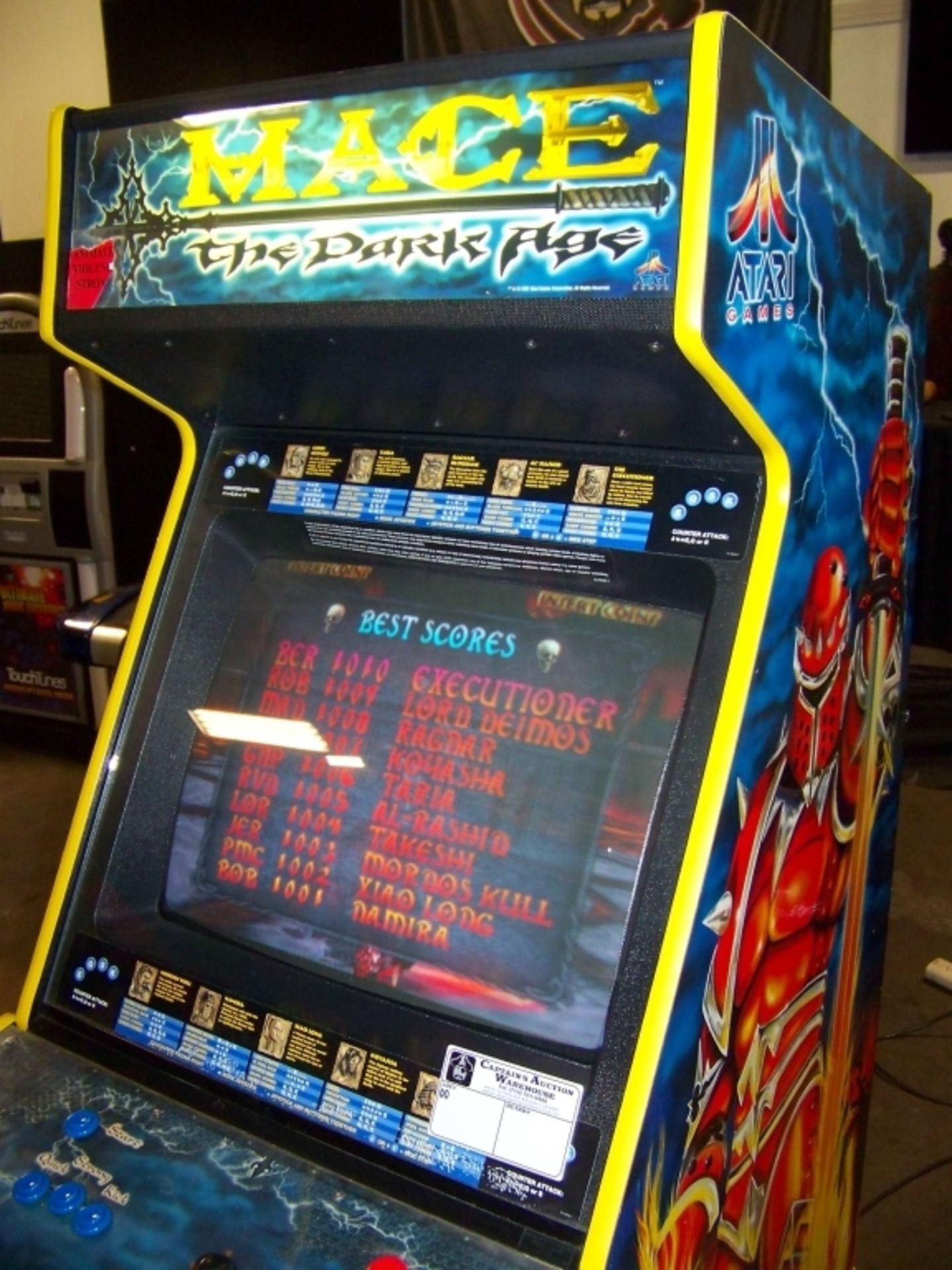 MACE THE DARK AGE DEDICATED MIDWAY ARCADE GAME - Image 3 of 12