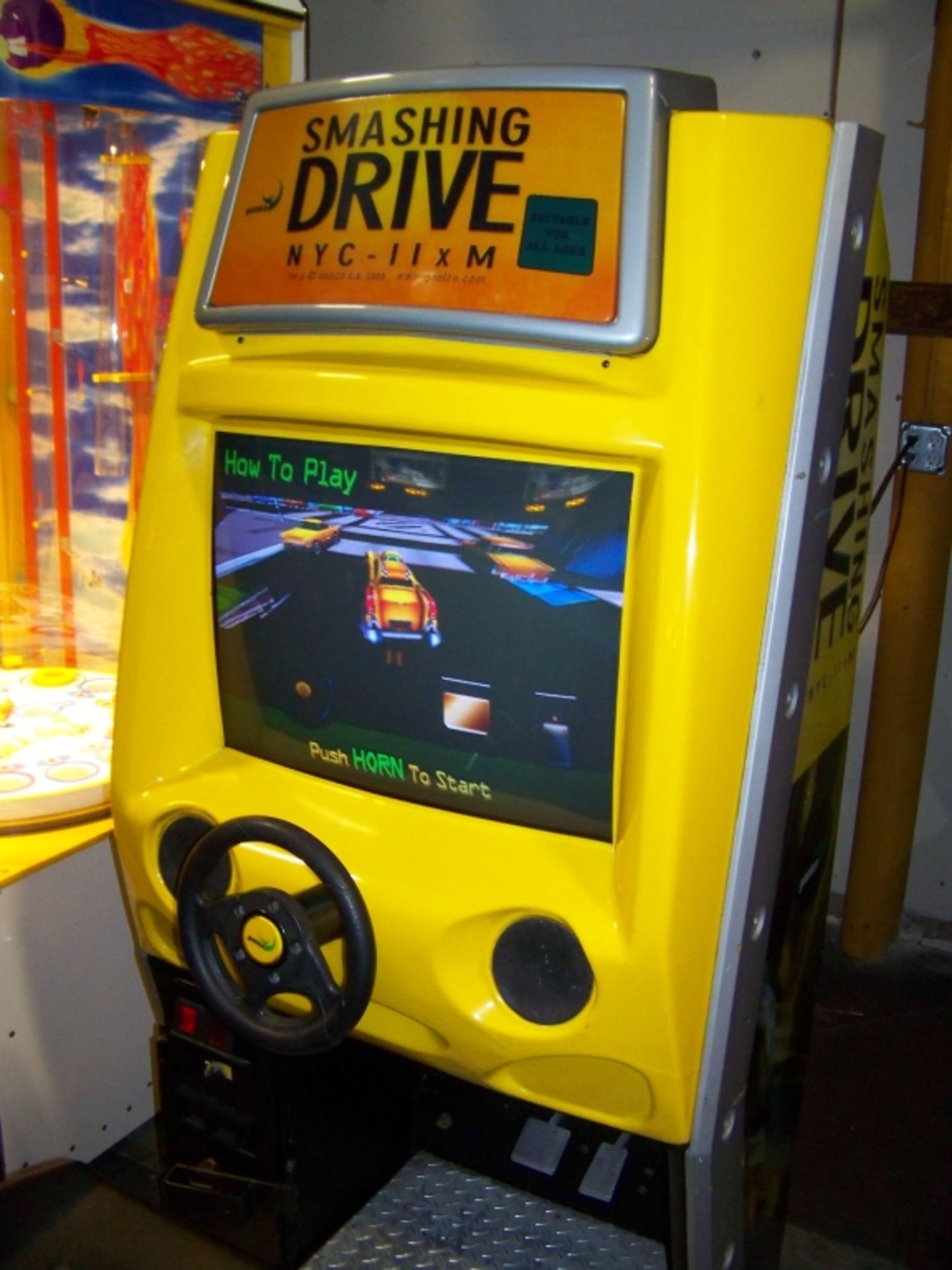 SMASHING DRIVE NYC SITDOWN DRIVER ARCADE GAME