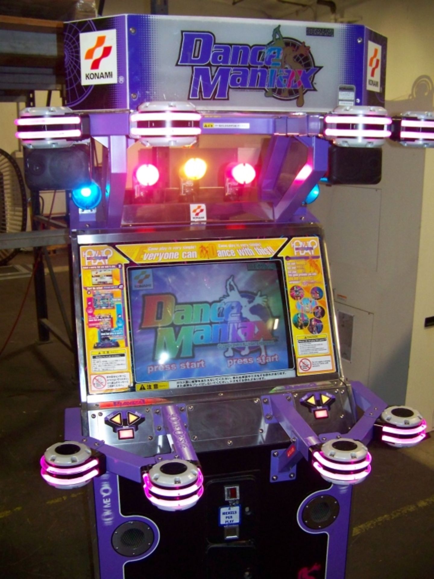 DANCE MANIAX MUSIC DANCE ARCADE GAME KONAMI - Image 2 of 11