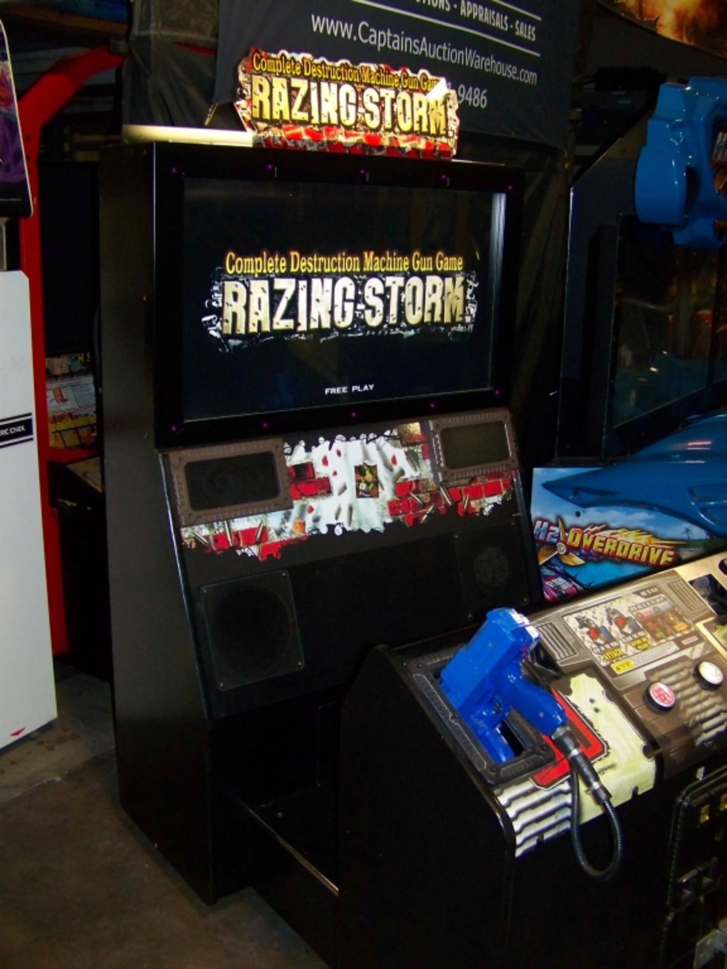 RAZING STORM 42"" LCD SHOOTER ARCADE GAME NAMCO - Image 3 of 12