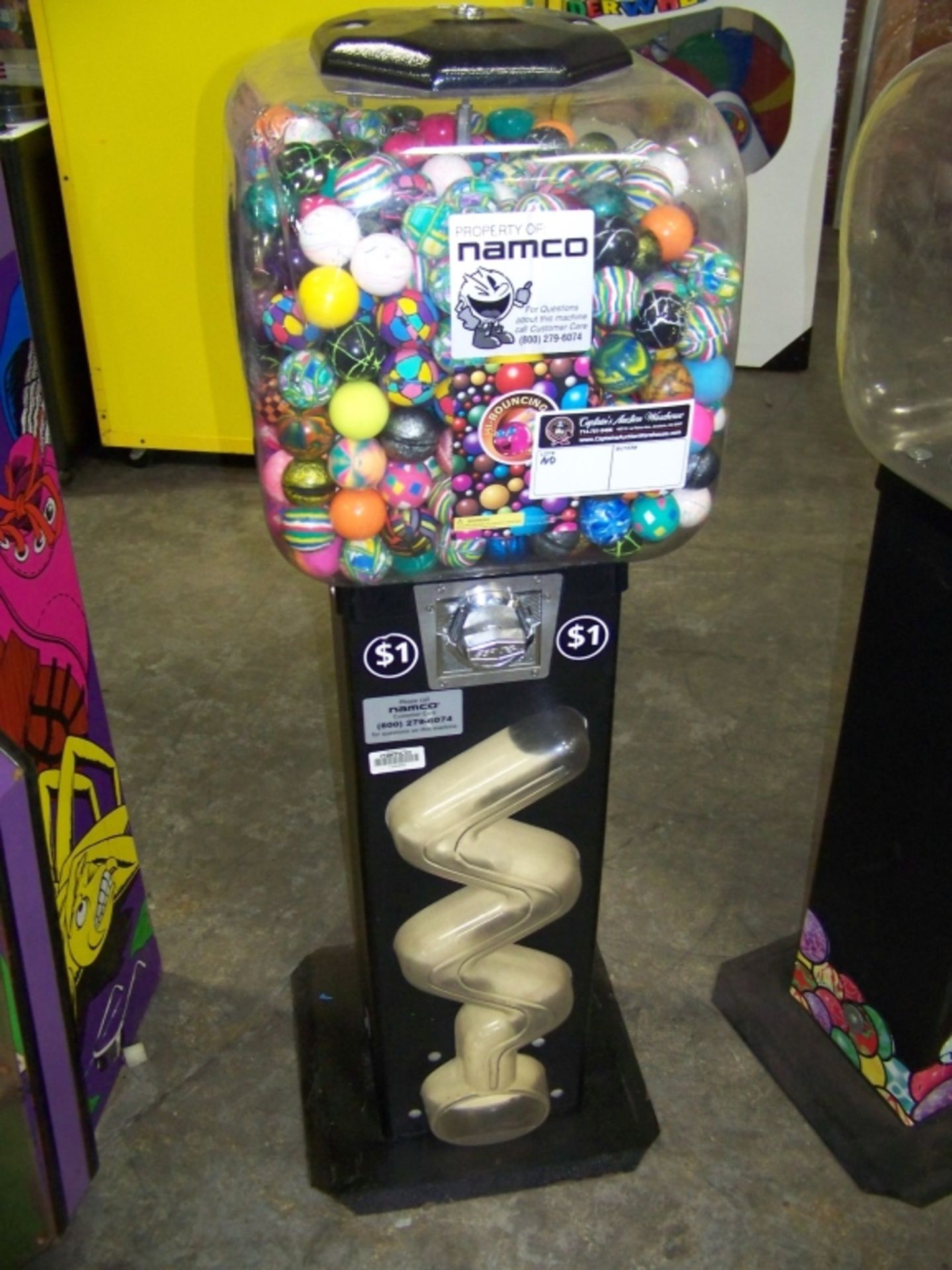 ZIGGY BOUNCE BALL BULK VENDING MACHINE OK MFG.