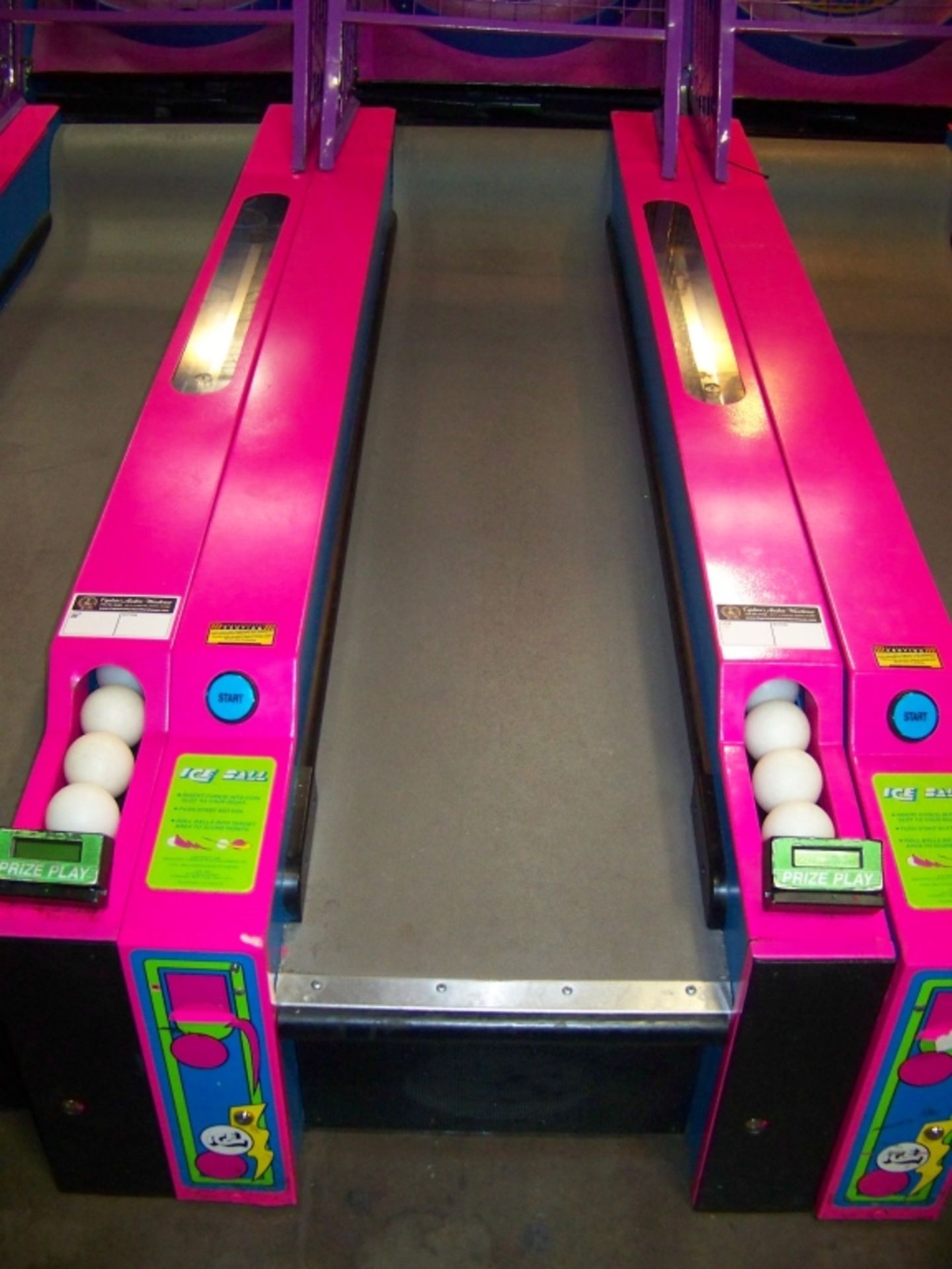 ICE BALL ALLEY ROLLER TICKET REDEMPTION GAME L@@K! - Image 3 of 3