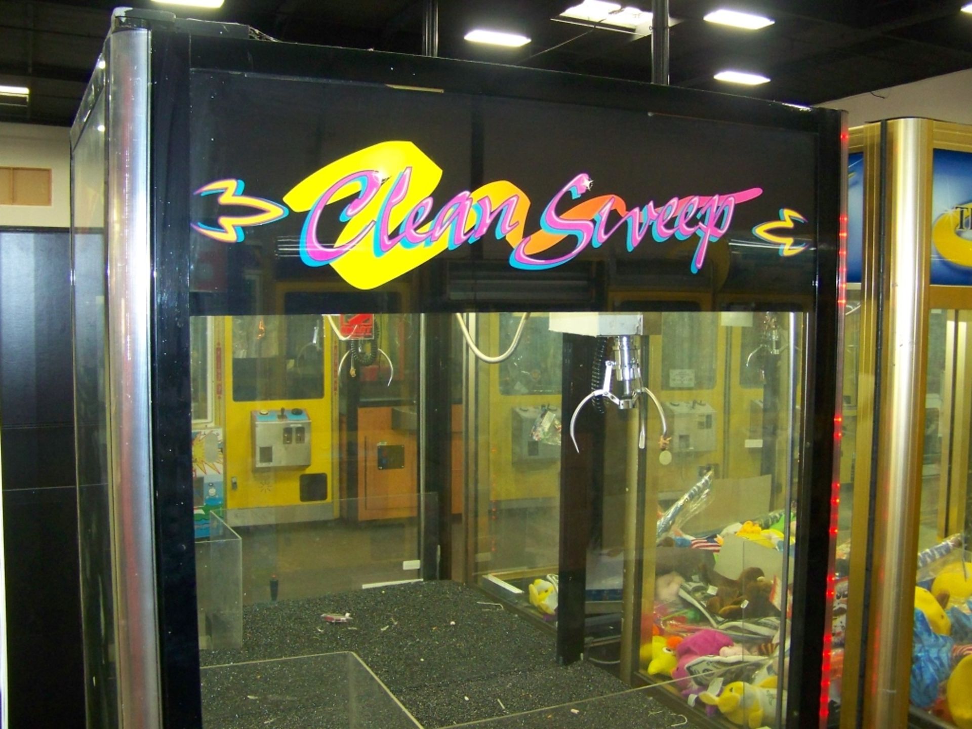42" SMART CLEAN SWEEP JEWELRY CLAW CRANE MACHINE A - Image 3 of 3