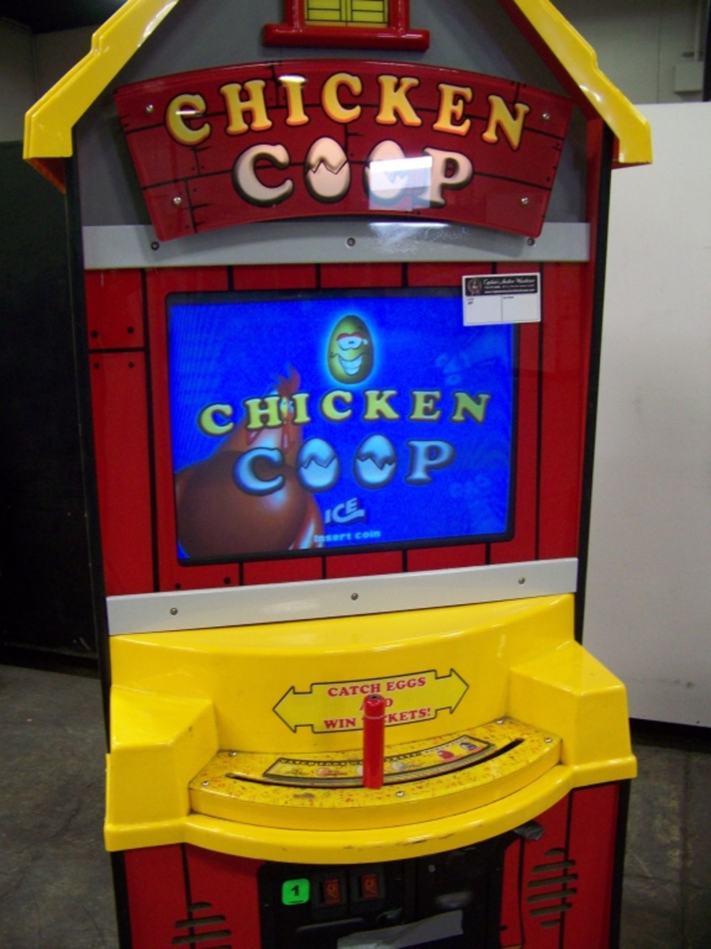 CHICKEN COOP VIDEO TICKET REDEMPTION GAME ICE - Image 3 of 4