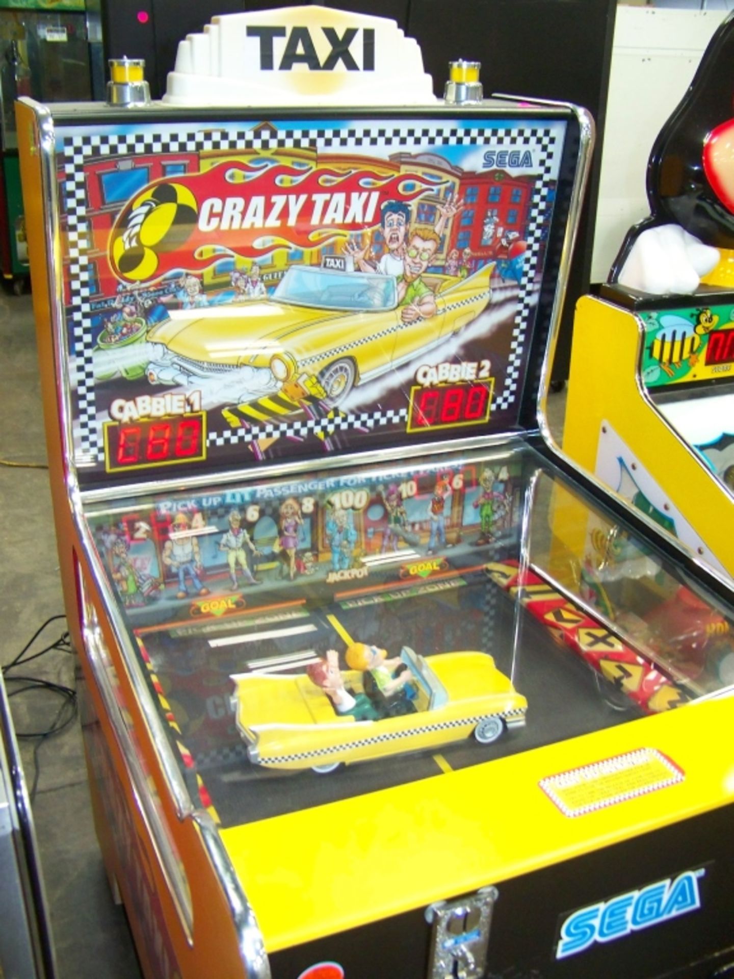 CRAZY TAXI TICKET REDEMPTION GAME SEGA - Image 3 of 3