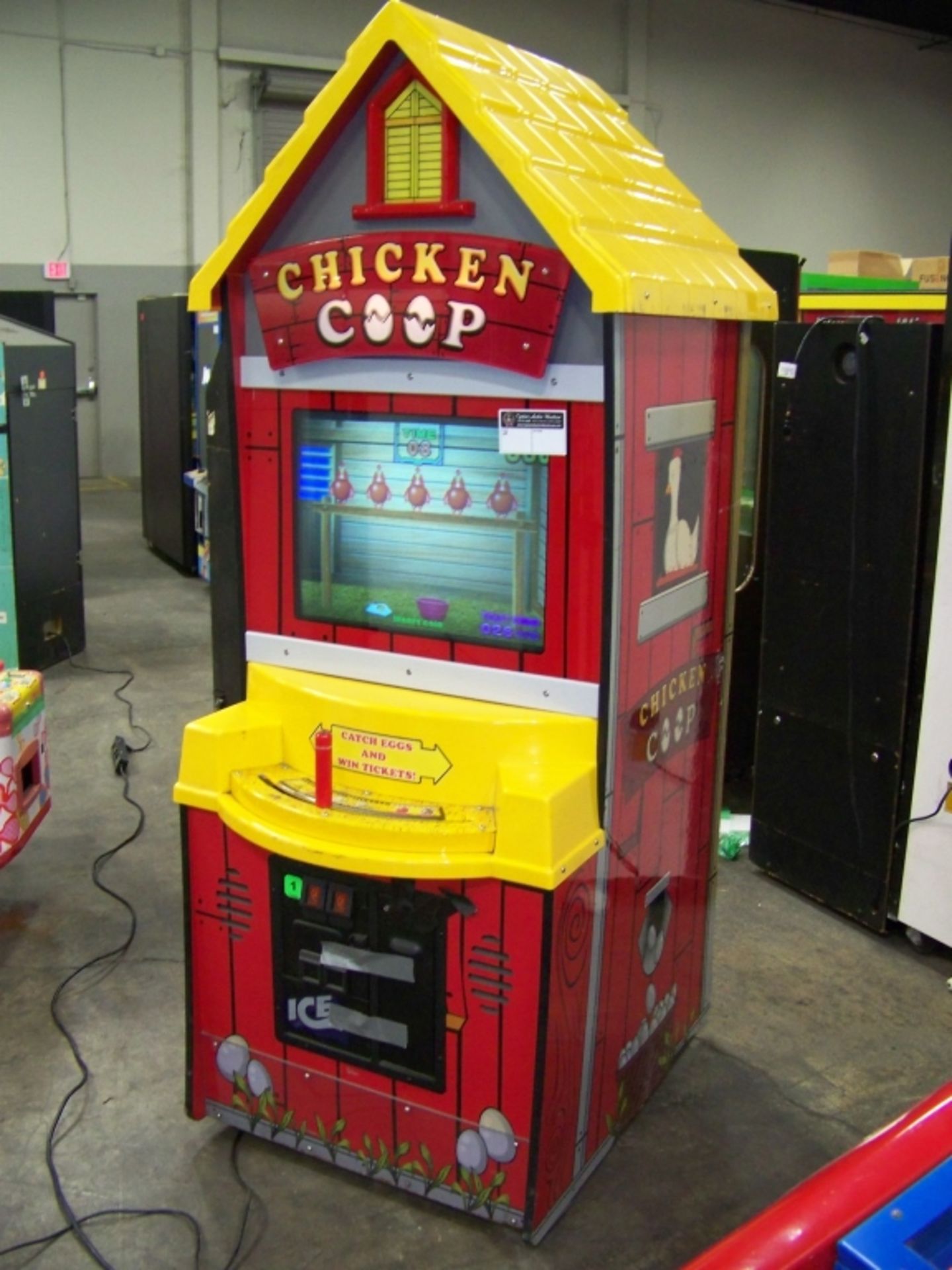 CHICKEN COOP VIDEO TICKET REDEMPTION GAME ICE - Image 4 of 4