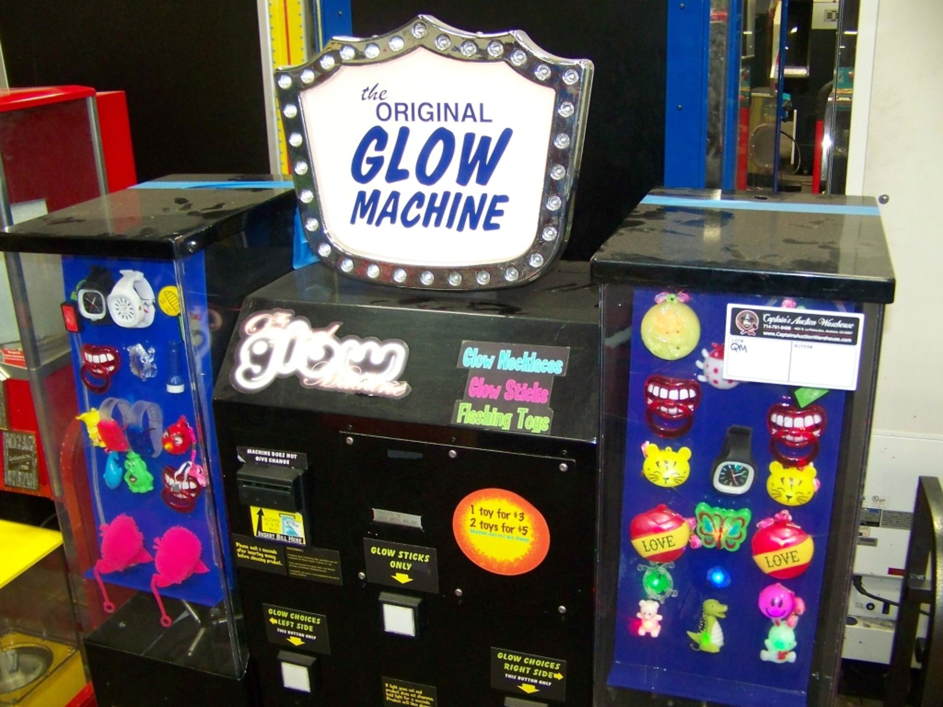 THE ORIGINAL GLOW MACHINE NOVELTY KIOSK - Image 4 of 4