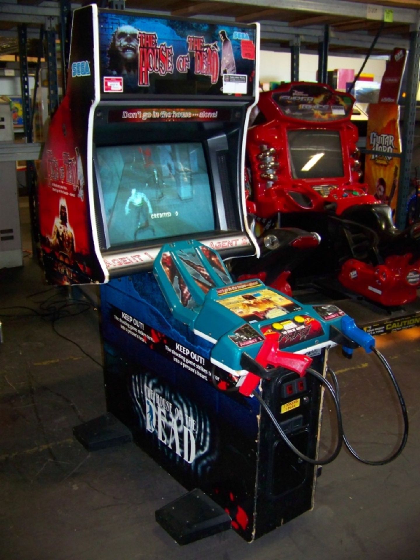 THE HOUSE OF THE DEAD SHOOTER ARCADE GAME SEGA