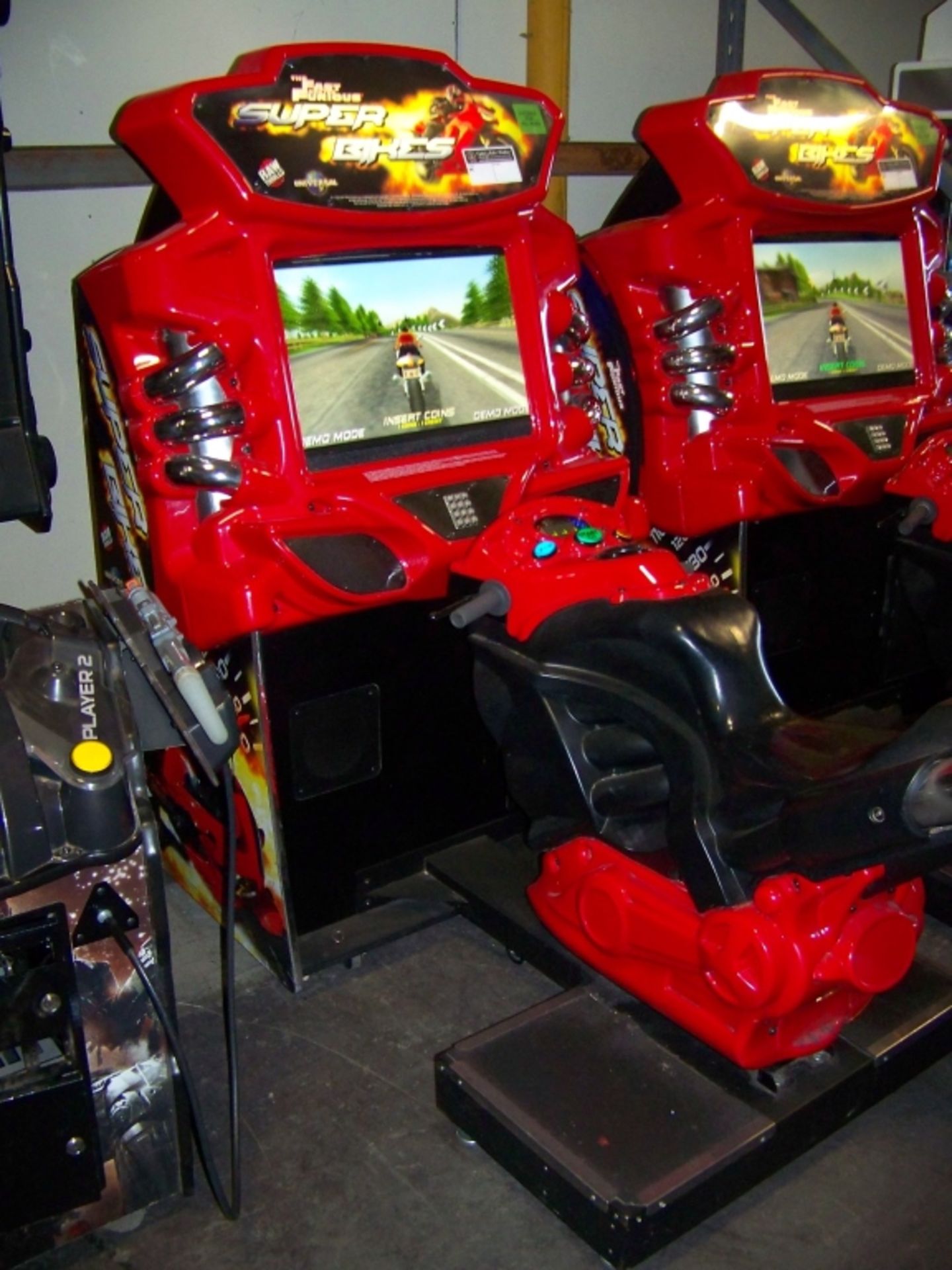 SUPER BIKES FAST & FURIOUS RACING ARCADE GAME