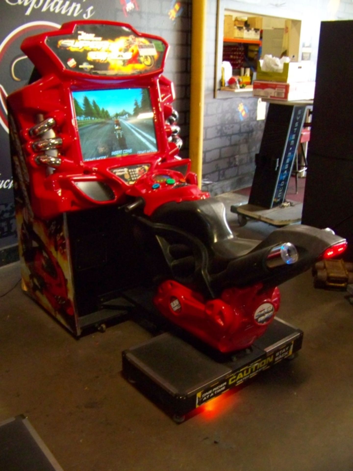 SUPER BIKES FAST & FURIOUS RACING ARCADE GAME