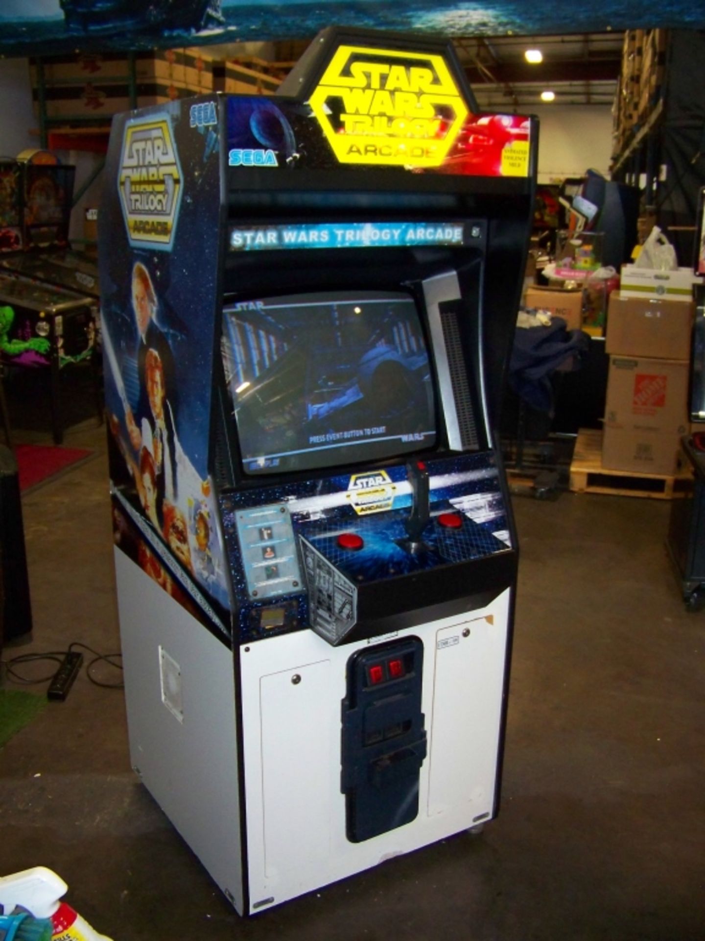 STAR WARS TRILOGY UPRIGHT ARCADE GAME SEGA