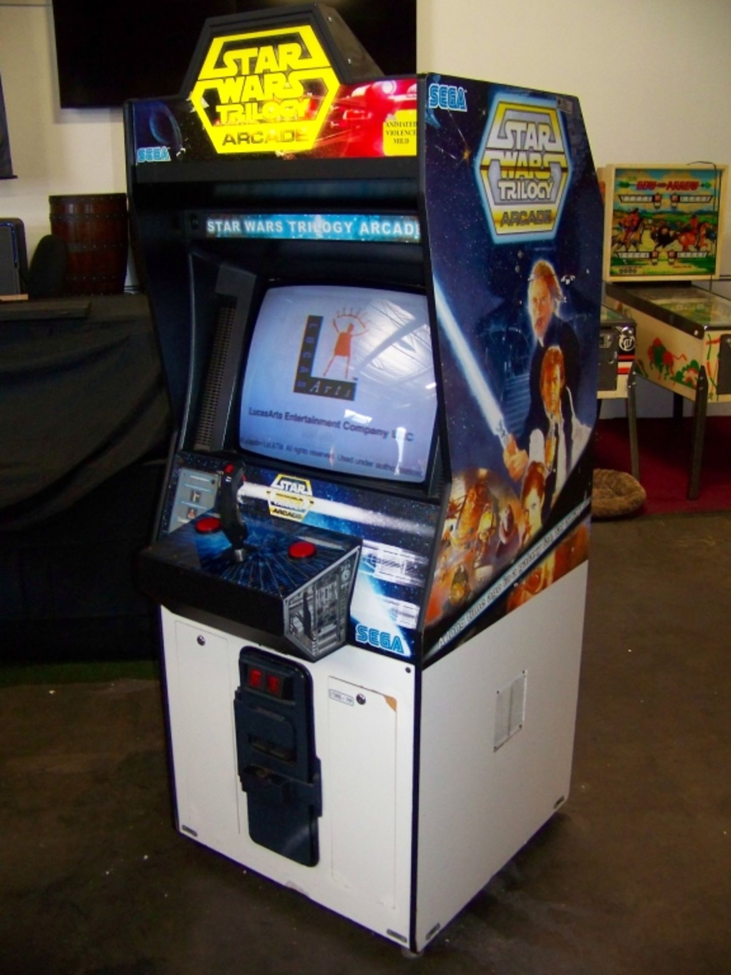 STAR WARS TRILOGY UPRIGHT ARCADE GAME SEGA - Image 4 of 7