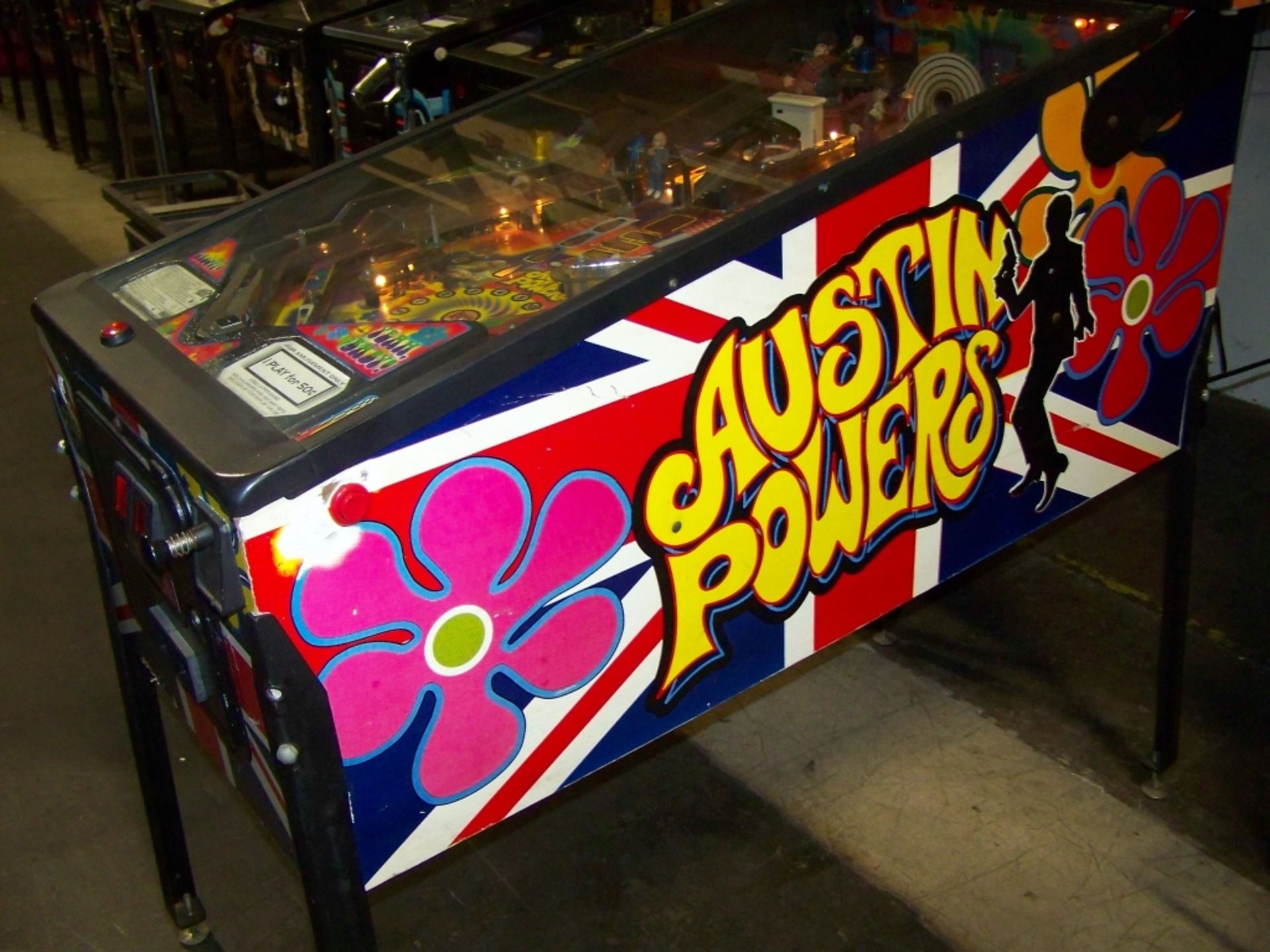 AUSTIN POWERS PINBALL MACHINE STERN INC. - Image 3 of 7