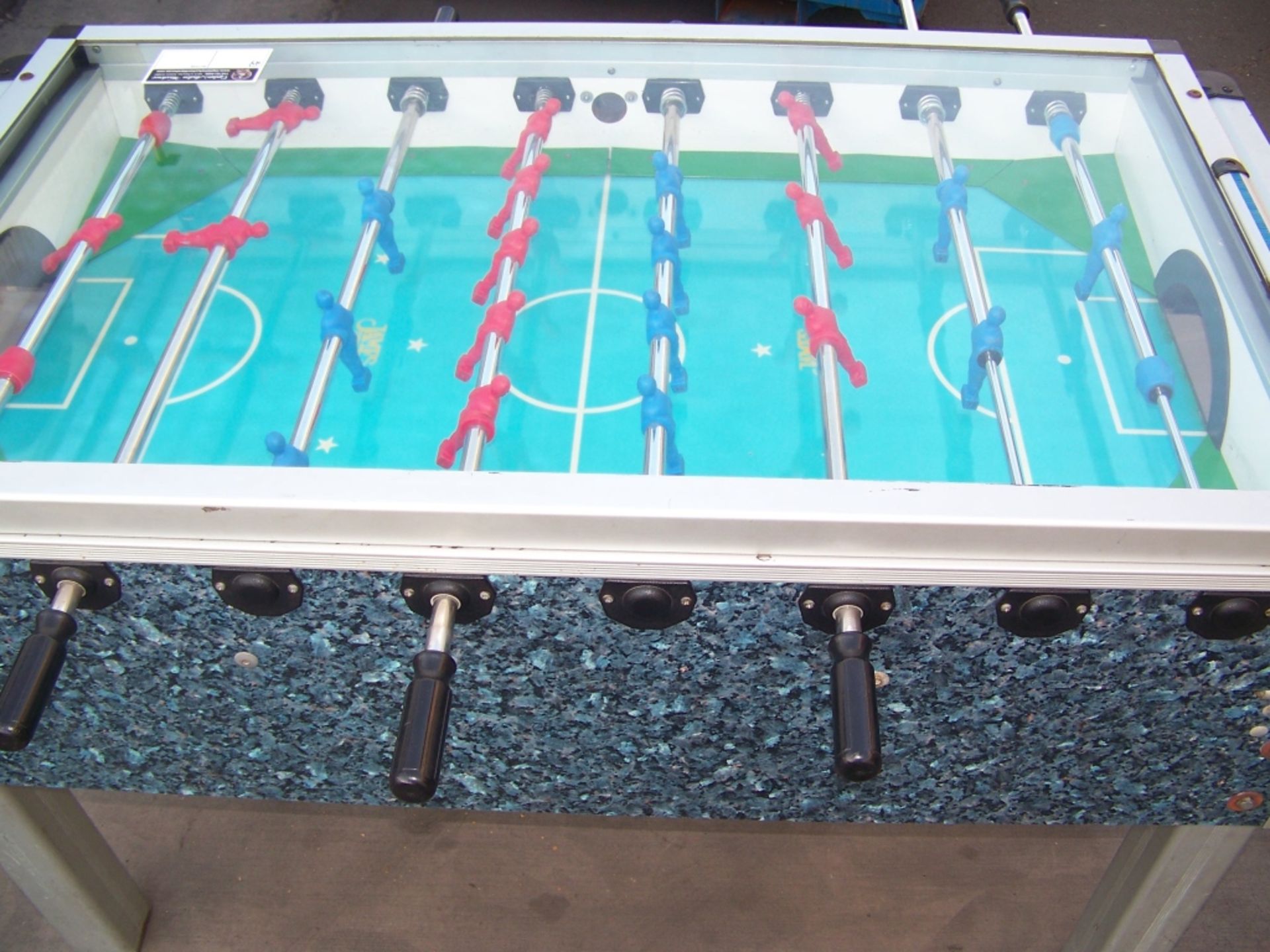 FOOSBALL TABLE GLASS TOP COIN OP JAMES IND. - Image 4 of 4