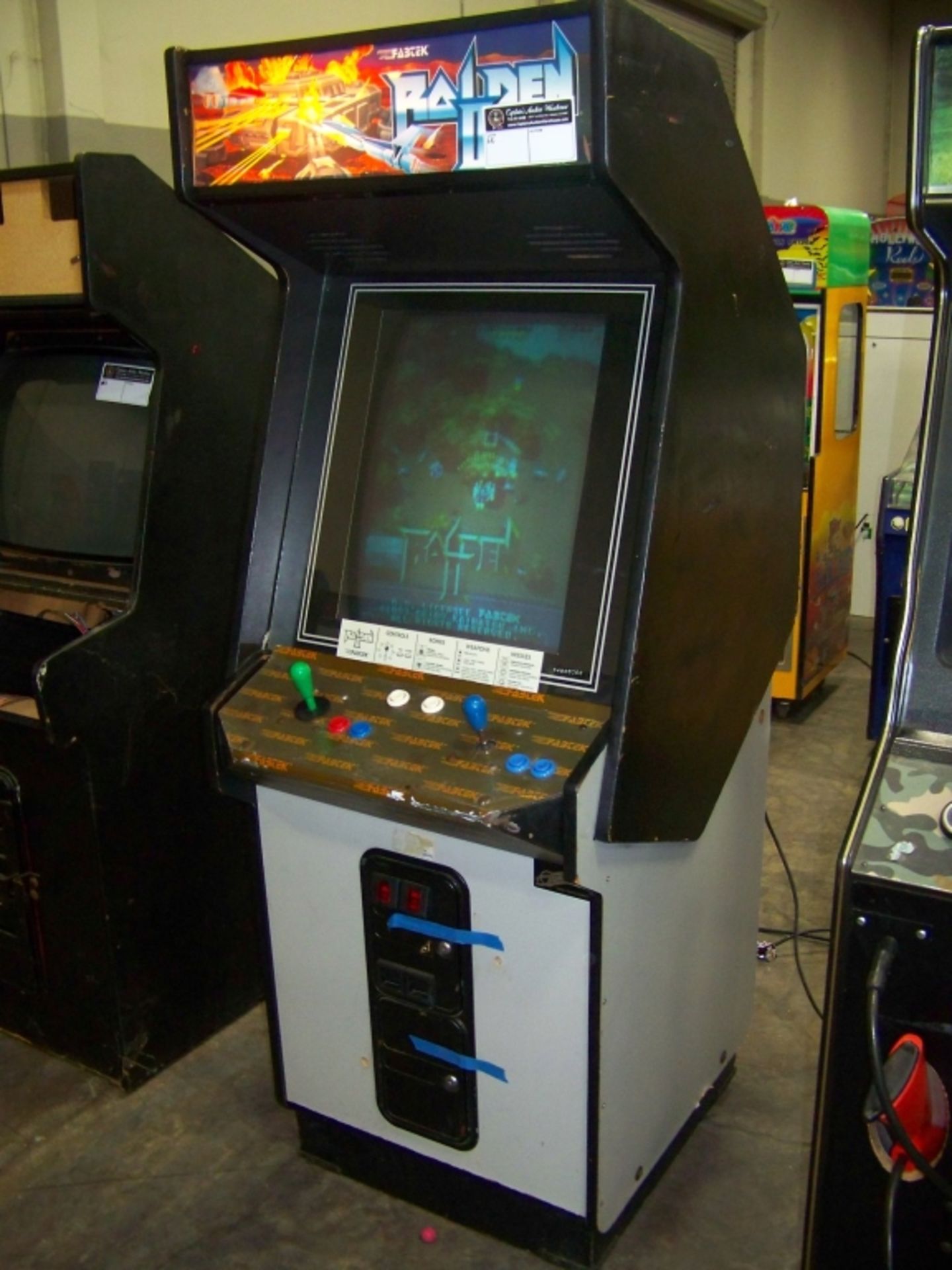 RAIDEN II VERTICAL SHOOTER UPRIGHT ARCADE GAME - Image 2 of 2