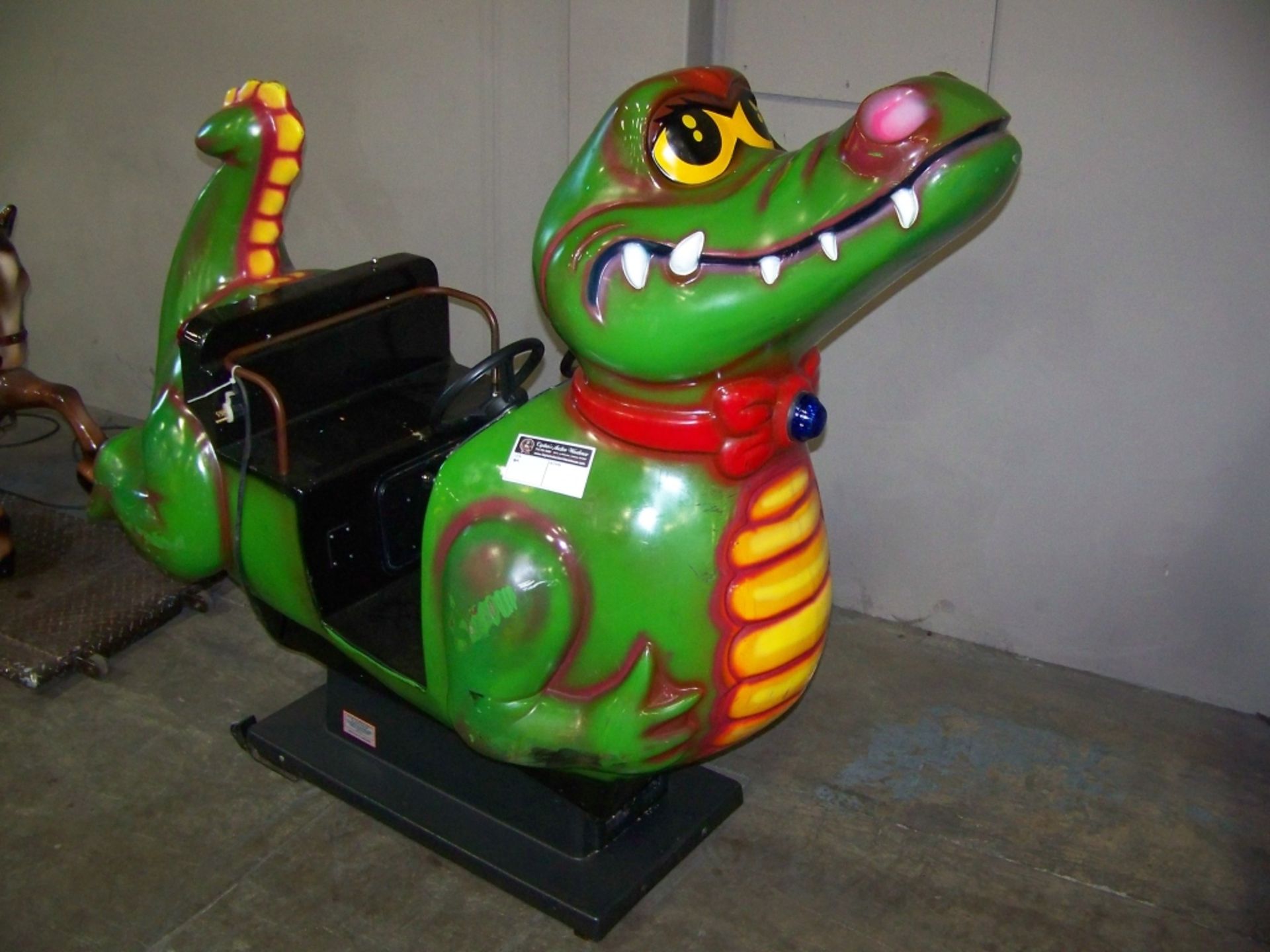 KIDDIE RIDE CROCODILE ALLIGATOR SEATED RIDE