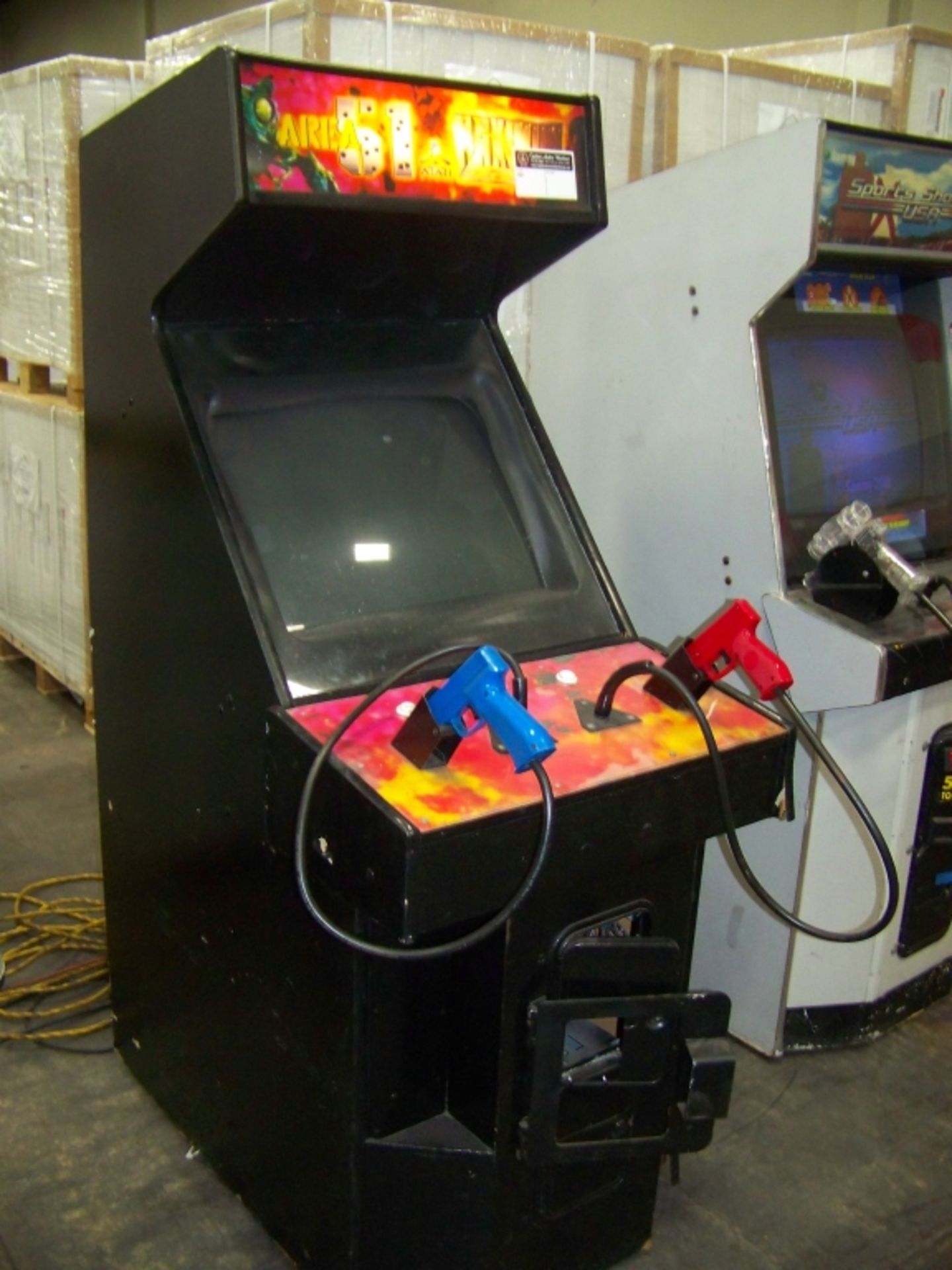 AREA 51 MAX FORCE COMBO SHOOTER ARCADE GAME