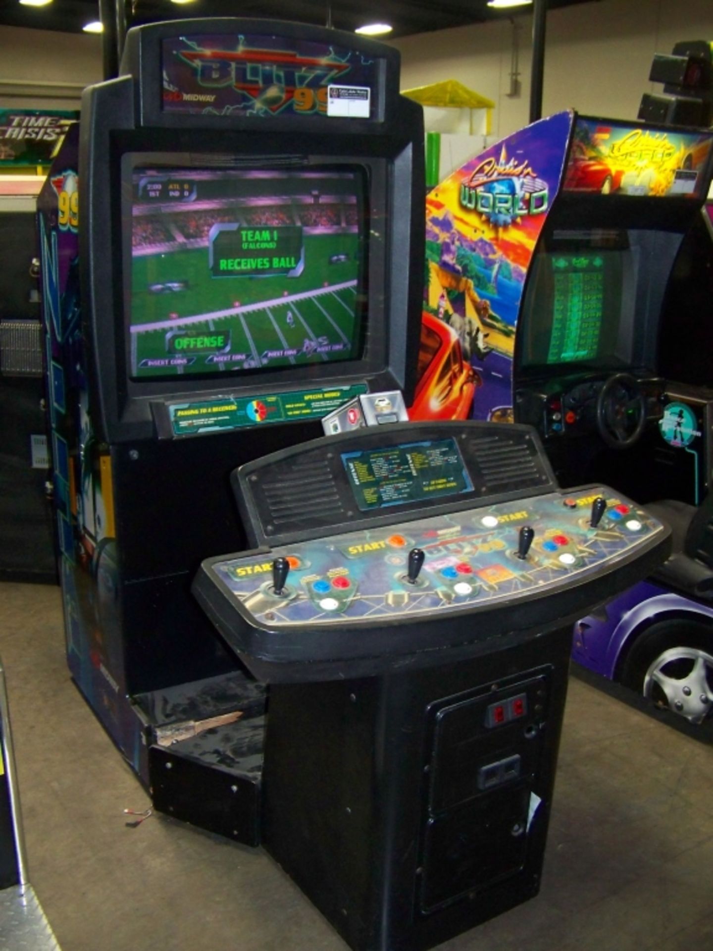 BLITZ 99 FOOTBALL SHOWCASE ARCADE GAME MIDWAY