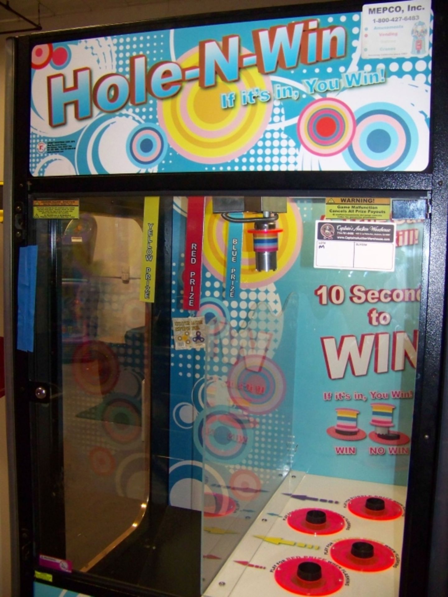 HOLE-N-WIN NOVELTY CRANE PRIZE MACHINE SMART - Image 4 of 6