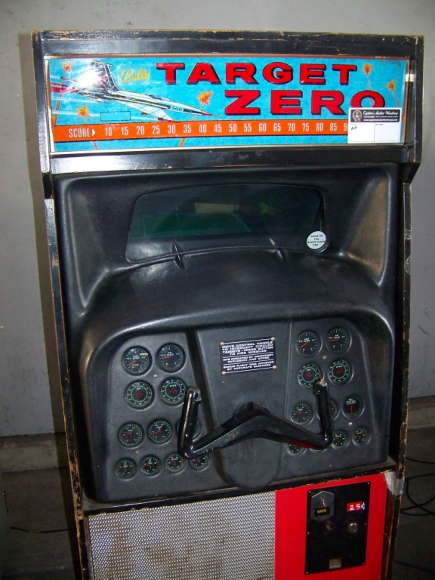 TARGET ZERO CLASSIC MECHANICAL ARCADE GAME BALLY - Image 2 of 5