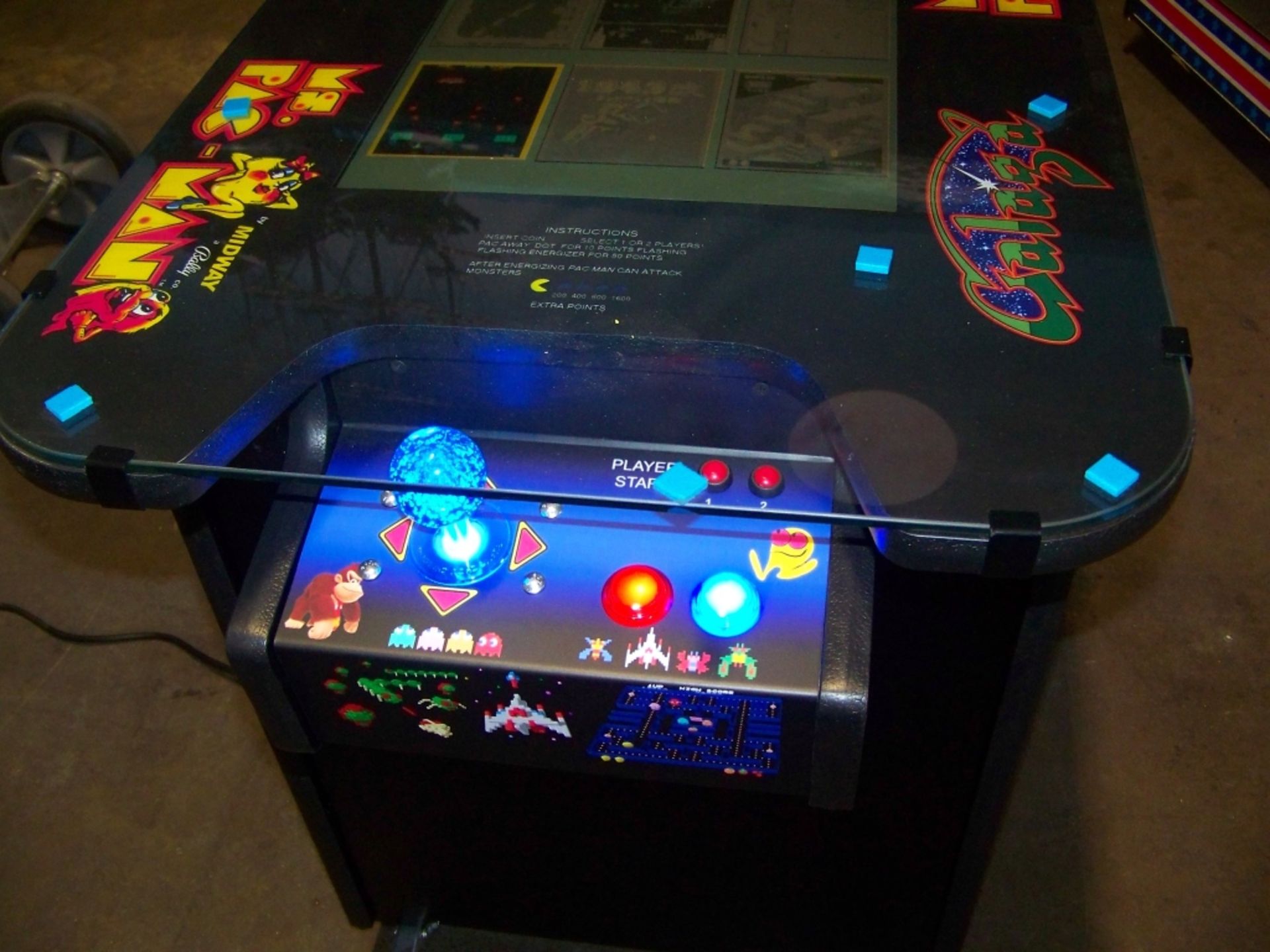 60 IN 1 BRAND NEW MULTICADE TABLE ARCADE L@@K!!! - Image 3 of 5