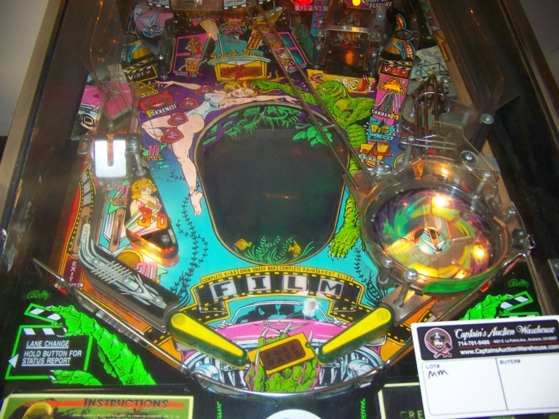 THE CREATURE FROM THE BLACK LAGOON PINBALL MACHINE - Image 9 of 9