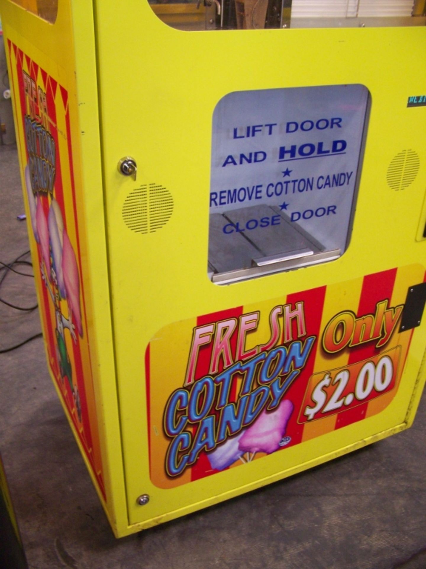 COTTON CANDY VENDING MACHINE INTERMATIC L@@K!!! - Image 9 of 11