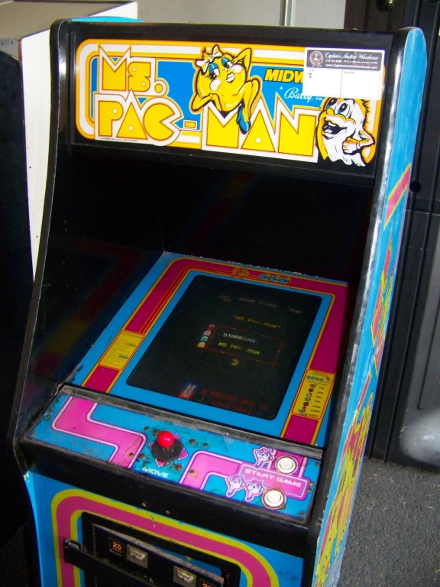 MS. PACMAN UPRIGHT 19" CLASSIC ARCADE GAME MIDWAY - Image 4 of 4