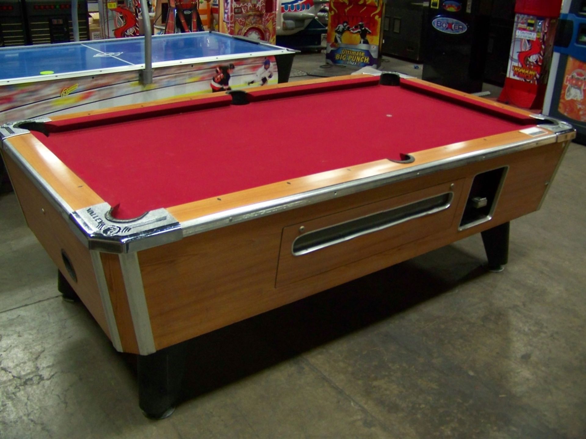POOL TABLE VALLEY COUGAR 7' SLATE TOP COIN OP
