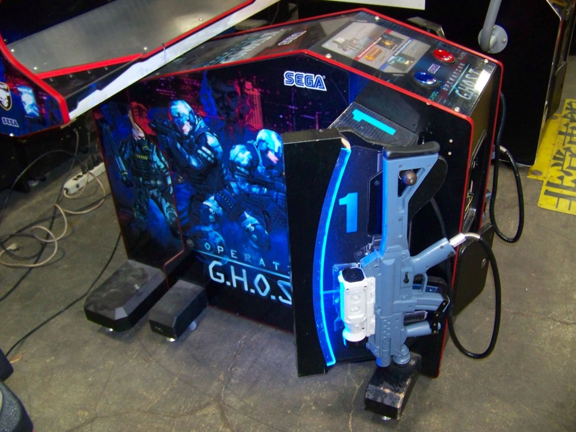 OPERATION GHOST 42" SHOOTER ARCADE GAME SEGA - Image 4 of 7