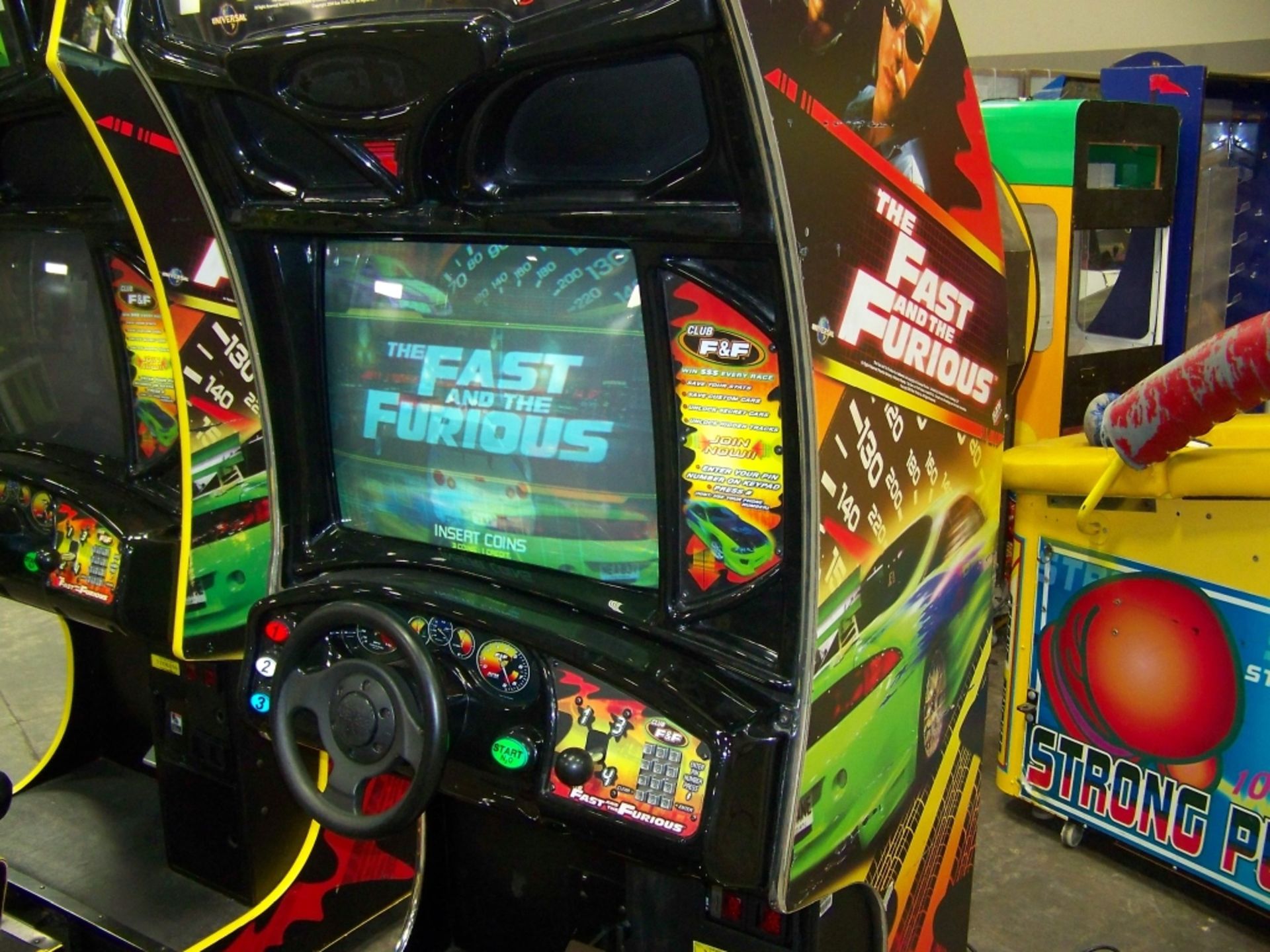 FAST AND FURIOUS DEDICATED RACING ARCADE GAME - Image 4 of 7