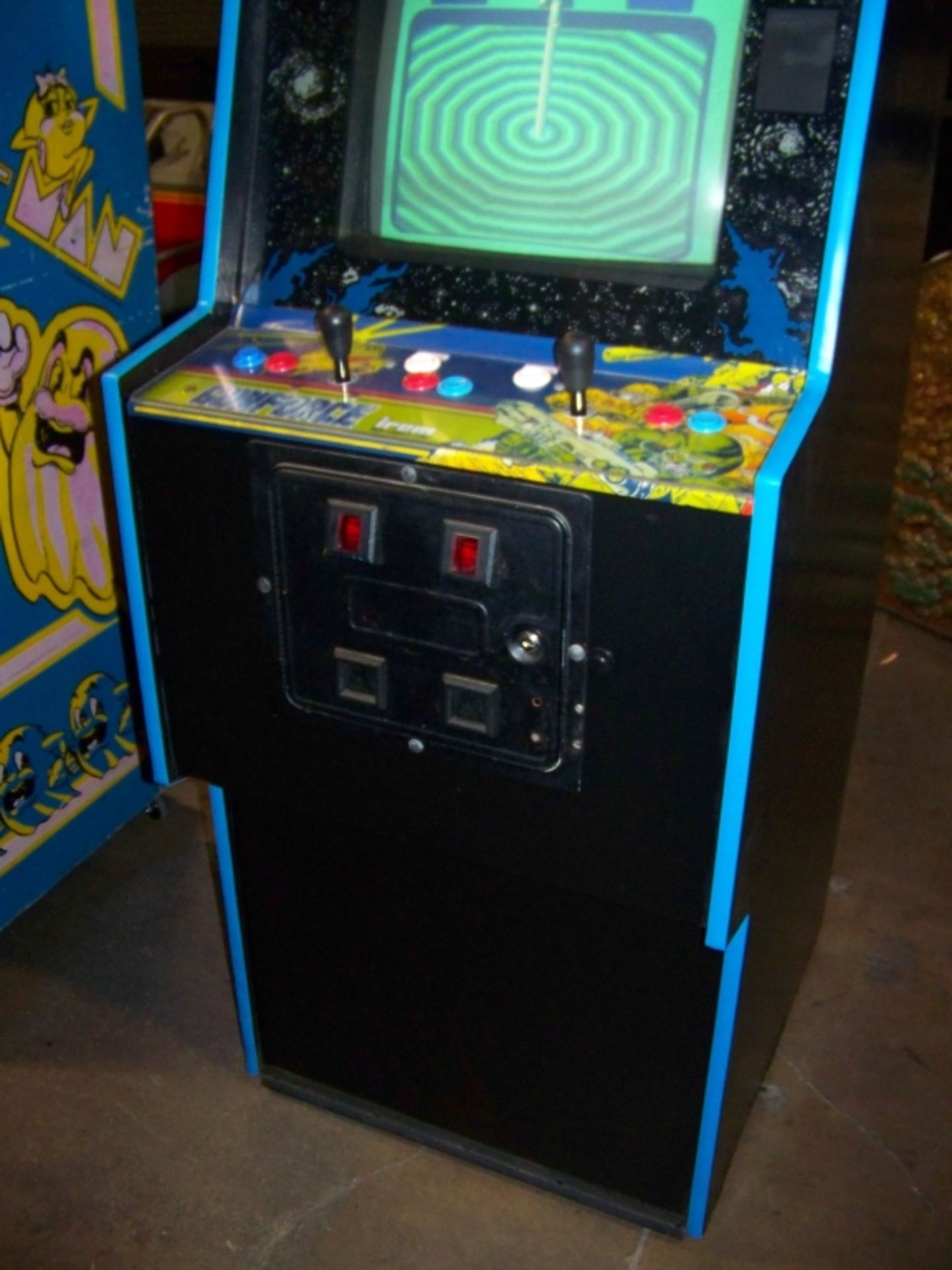 MULTICADE WILLIAMS 19 IN 1 UPRIGHT ARCADE GAME - Image 3 of 8