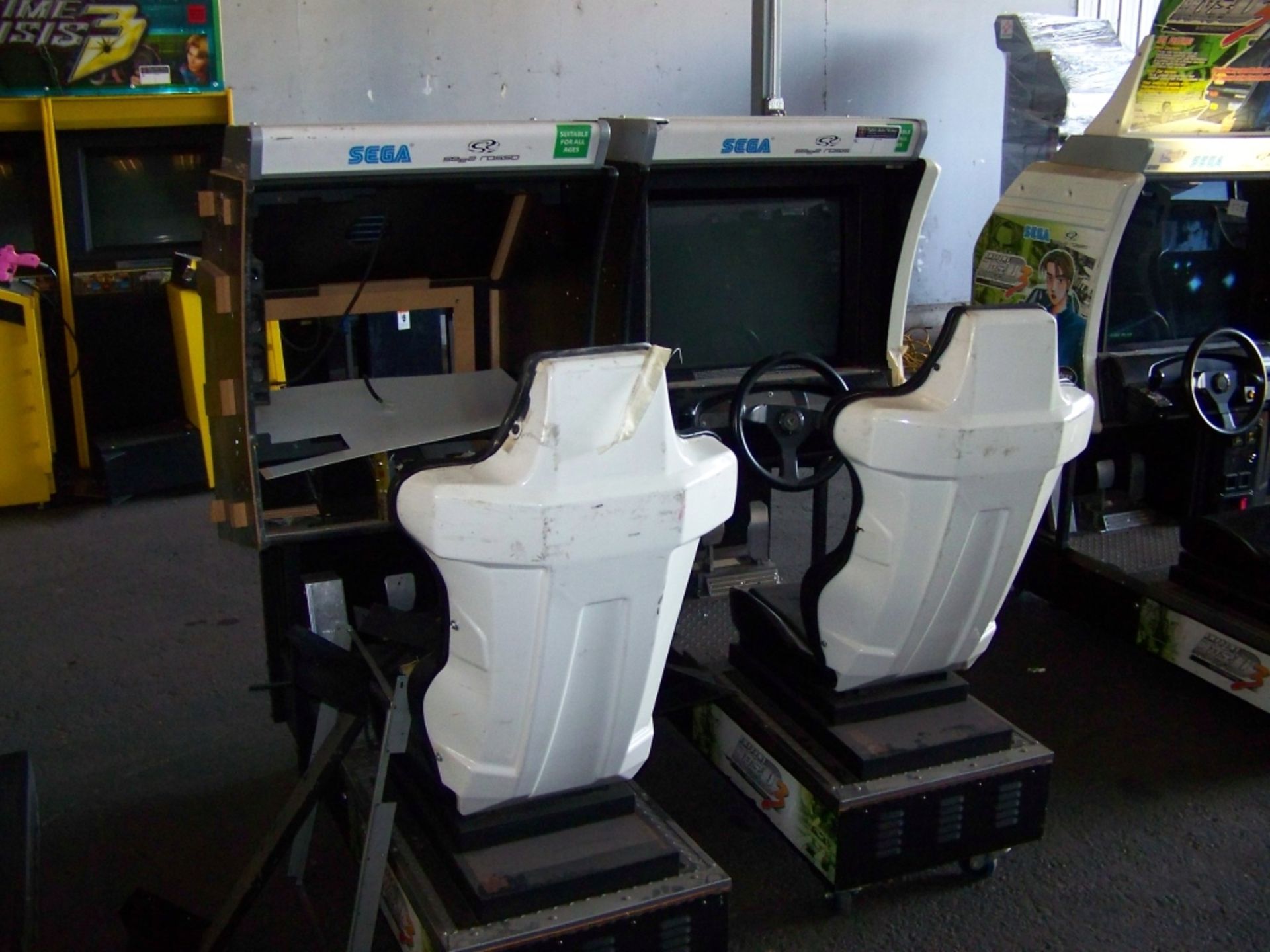 INITIAL D3 DUAL DRIVER ARCADE GAME PROJECT PARTS - Image 2 of 2