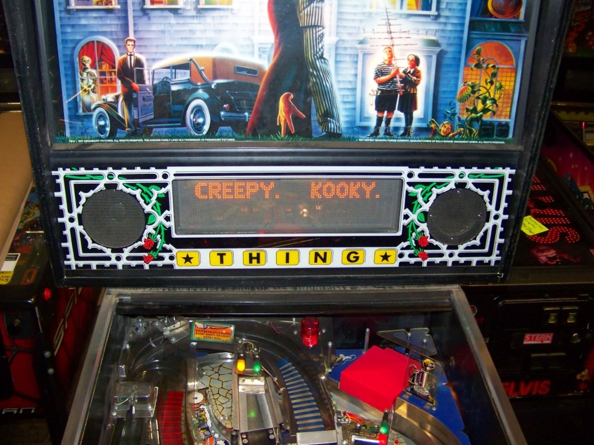 THE ADDAMS FAMILY PINBALL MACHINE BALLY 1992 - Image 10 of 15