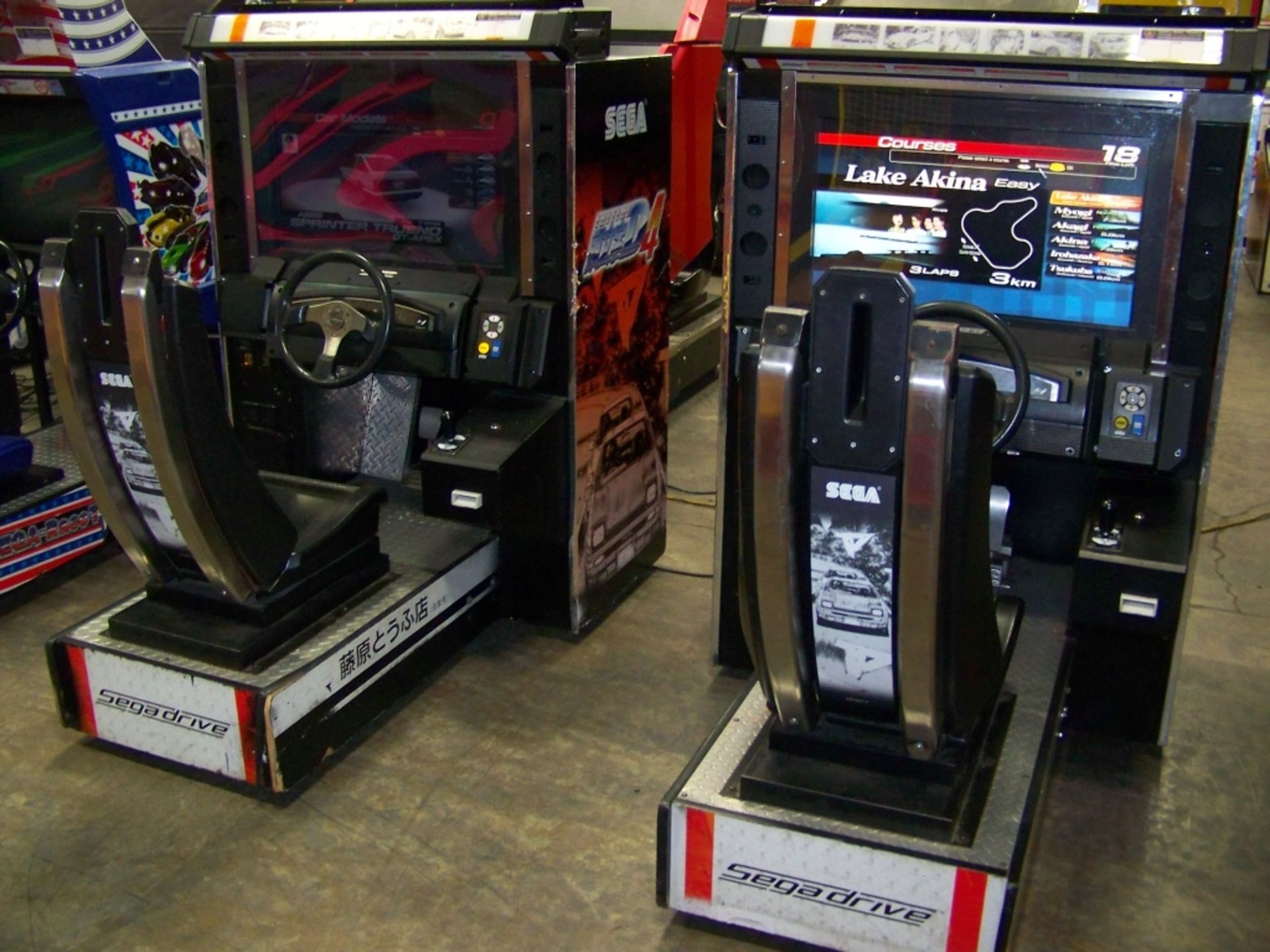 INITIAL D4 SITDOWN RACING ARCADE GAME SEGA - Image 6 of 6