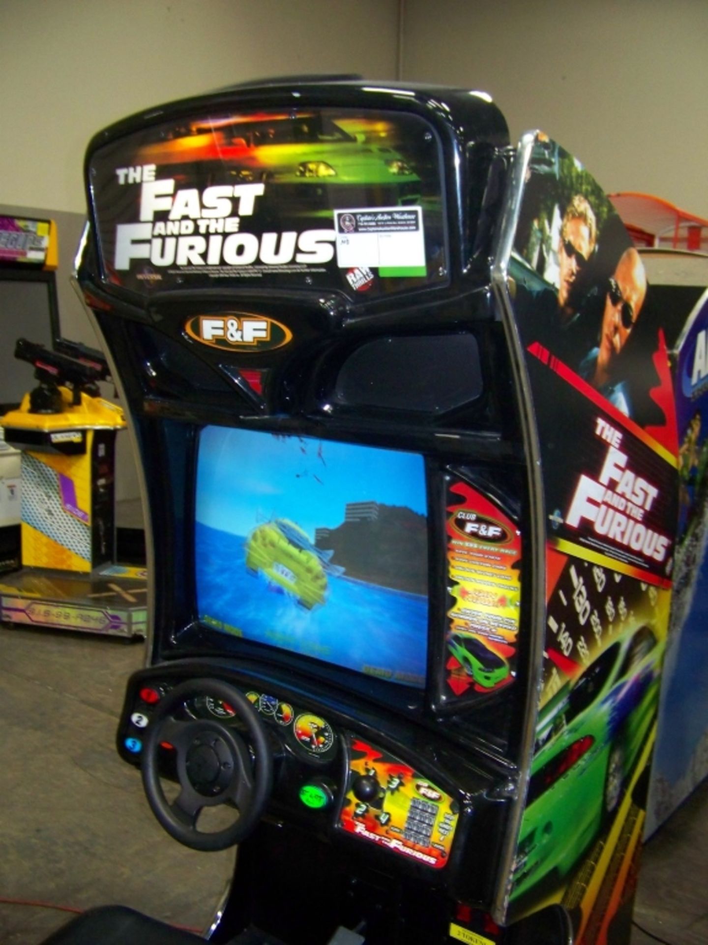 FAST AND FURIOUS DEDICATED RACING ARCADE GAME - Image 5 of 6