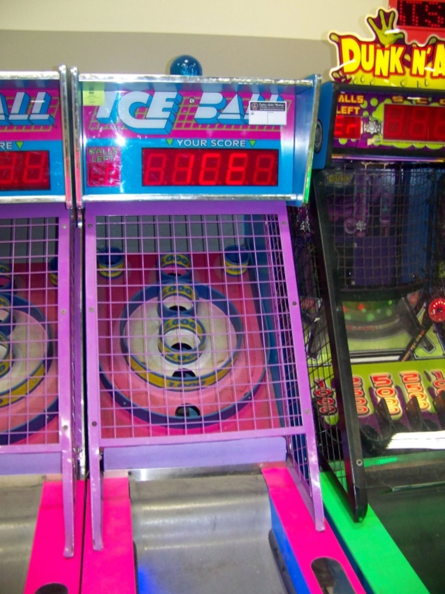 ICE BALL ALLEY ROLLER REDEMPTION GAME I.C.E. - Image 3 of 3