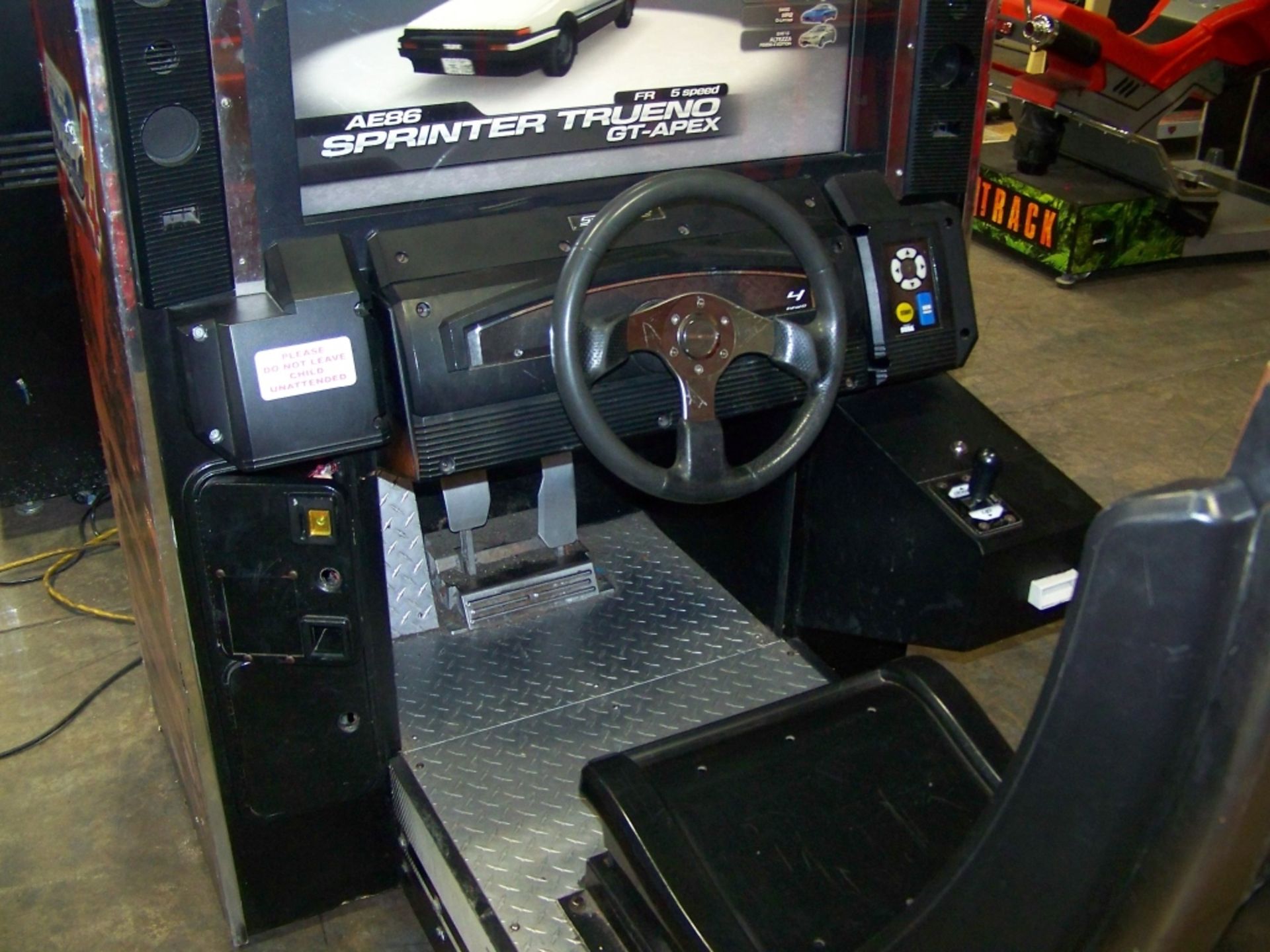 INITIAL D4 SITDOWN RACING ARCADE GAME SEGA - Image 3 of 6