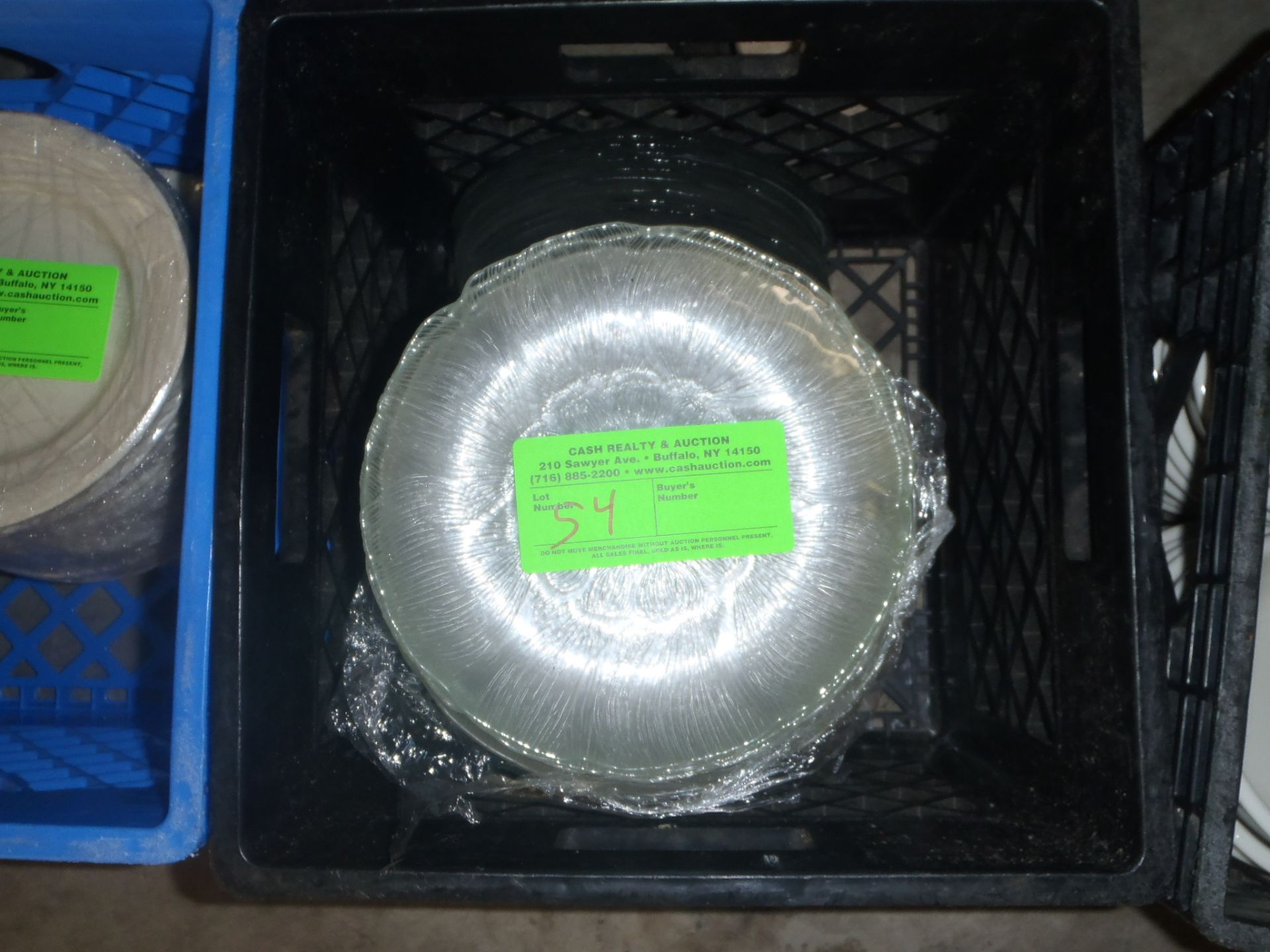 BIN OF CLEAR SALAD PLATES